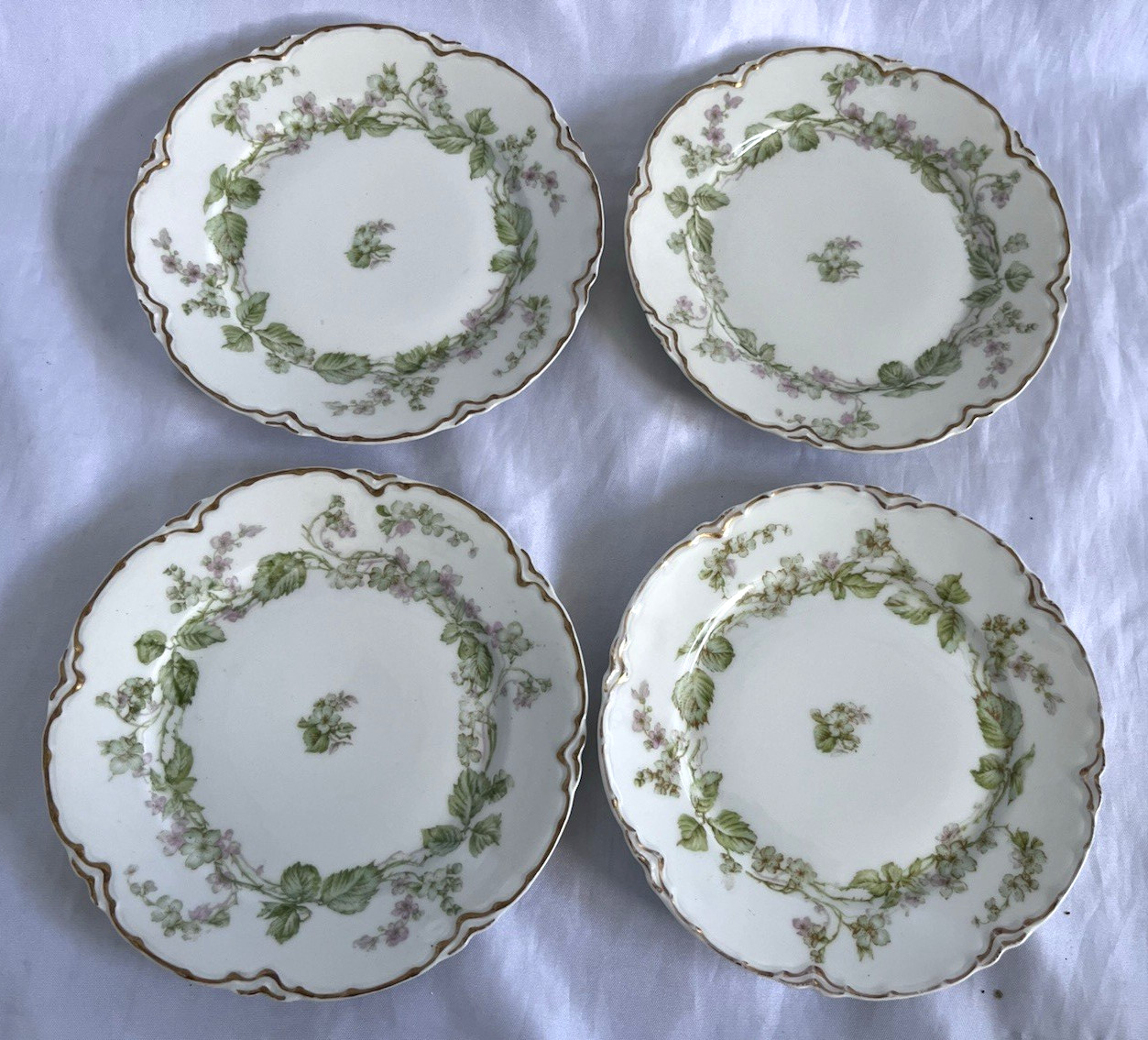 HAVILAND Limoges Charonne lot of four bread & butter plates. Limoges. Floral.