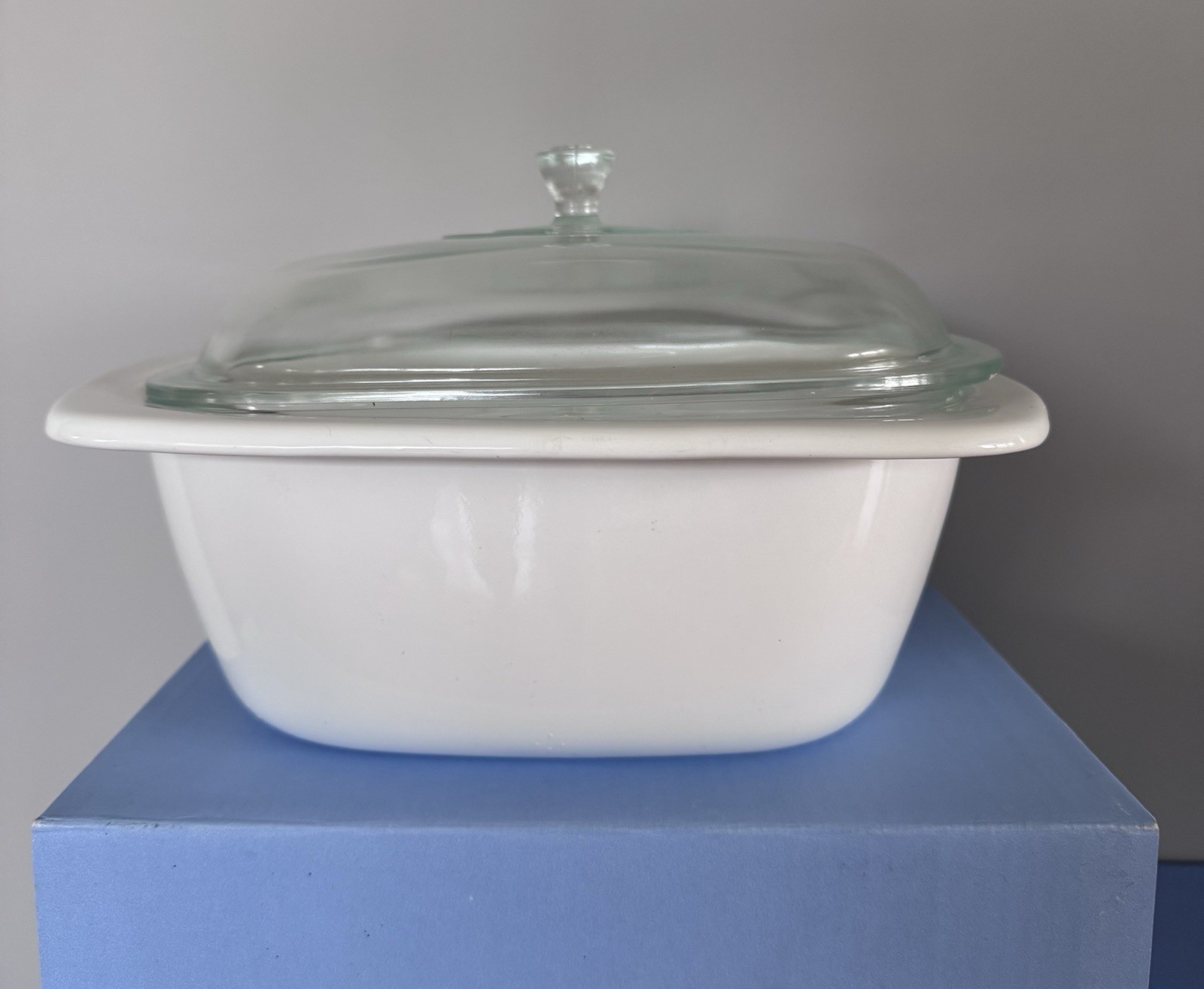VTG Corning Ware P-34-B Cornflower Blue 4 Qt Dutch Oven w/ Lid and Trivet