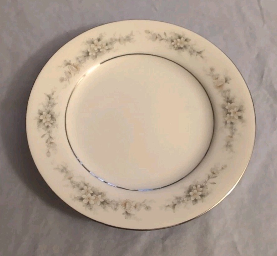 Noritake Melissa 3080 Contemporary 6 1/4″ Bread/Dessert Plate