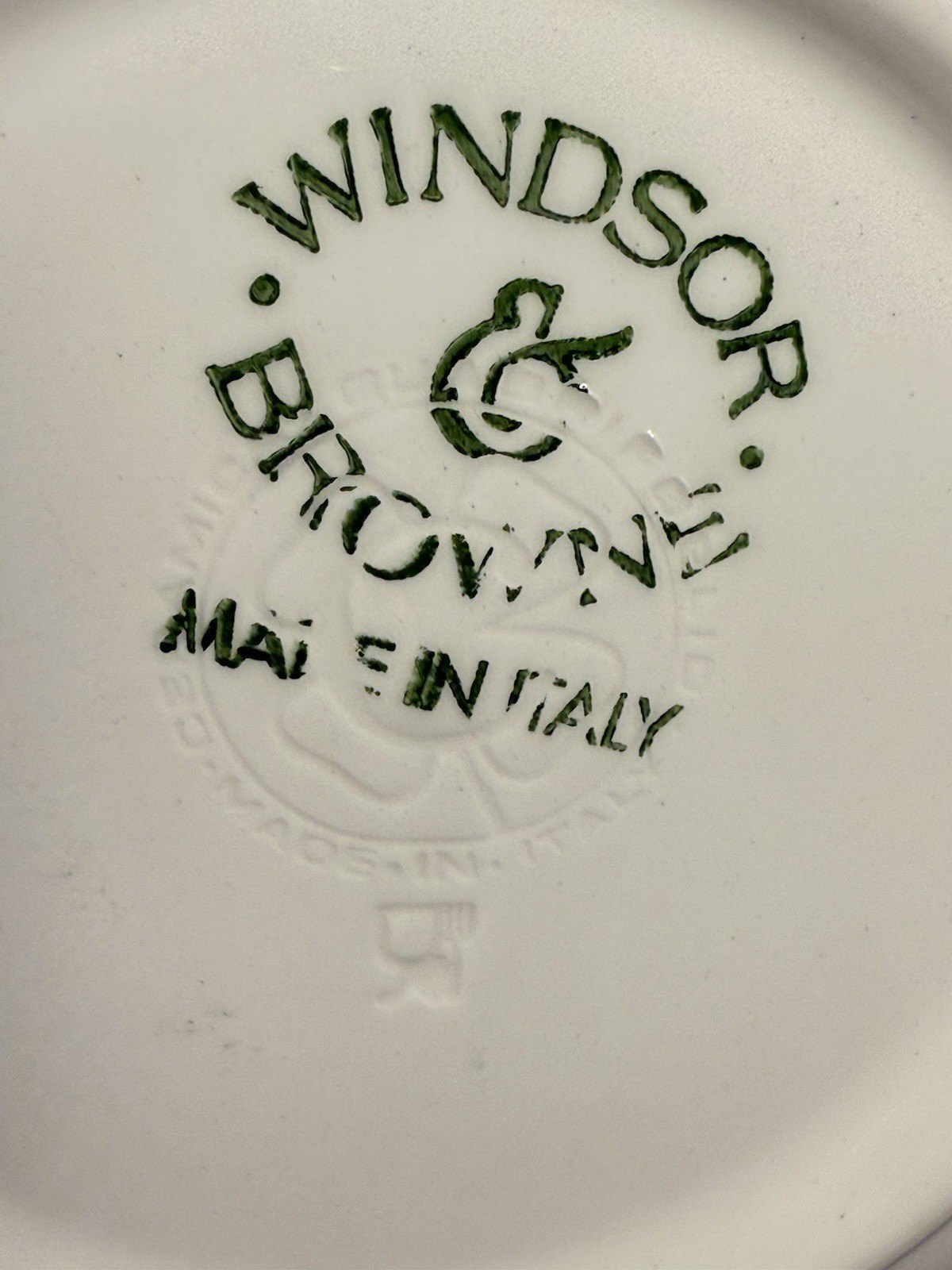 4 WINDSOR & BROWNE COBALT BLUE & WHITE STRIPED 8.75″ RIMMED PASTA BOWLS, ITALY