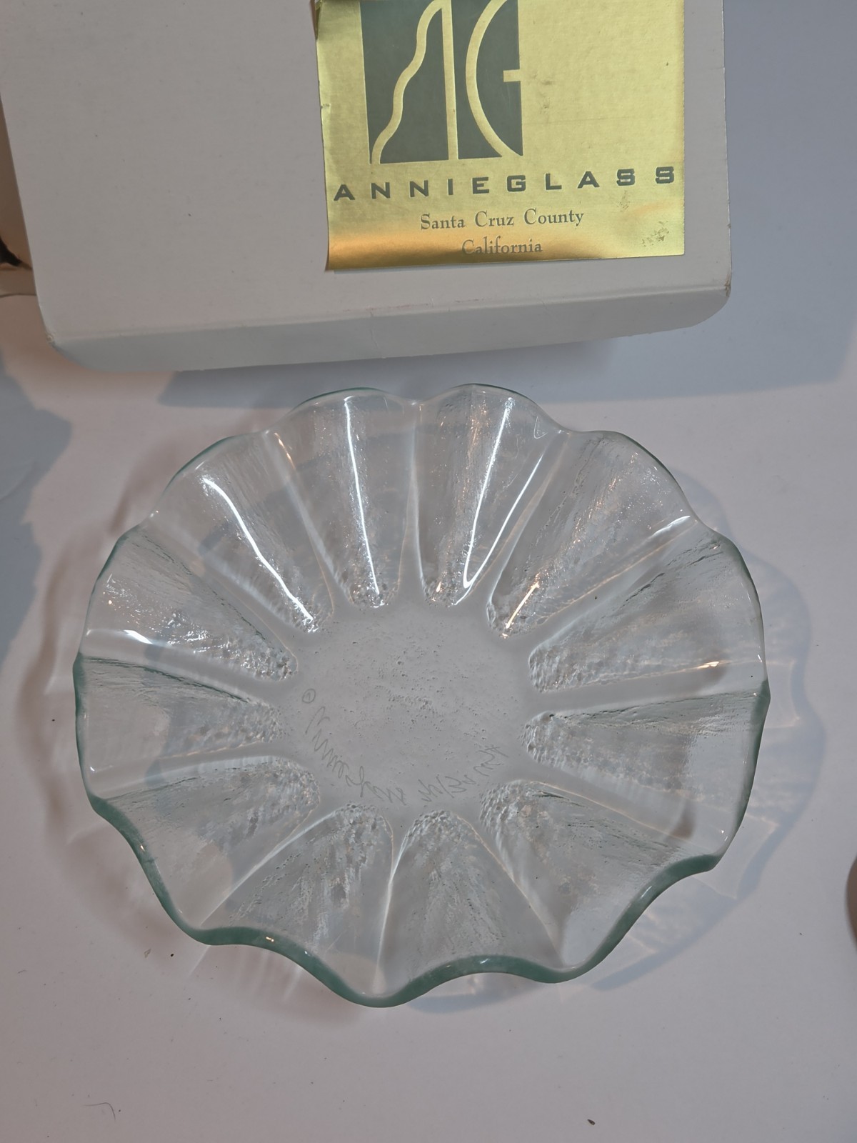Annieglass Ruffled Glass Bowl 7.5 Inches With Box