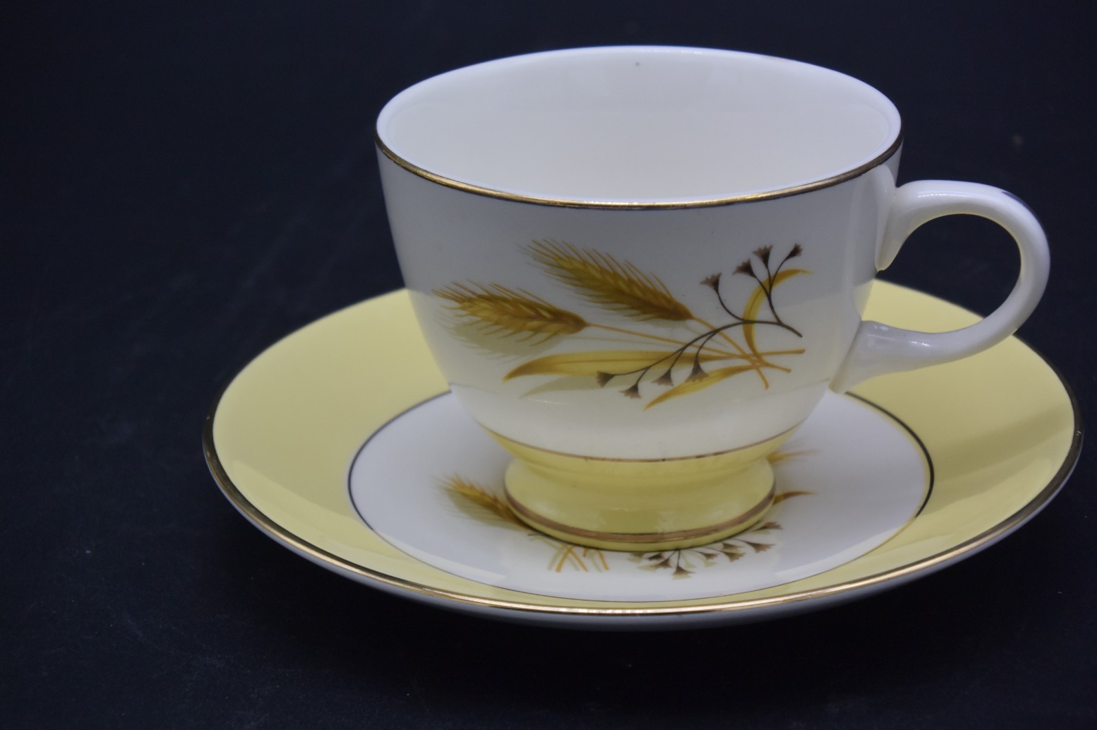 4 Vintage Century Service Co Autumn Gold Cups Saucers Set Wheat Yellow MCM USA