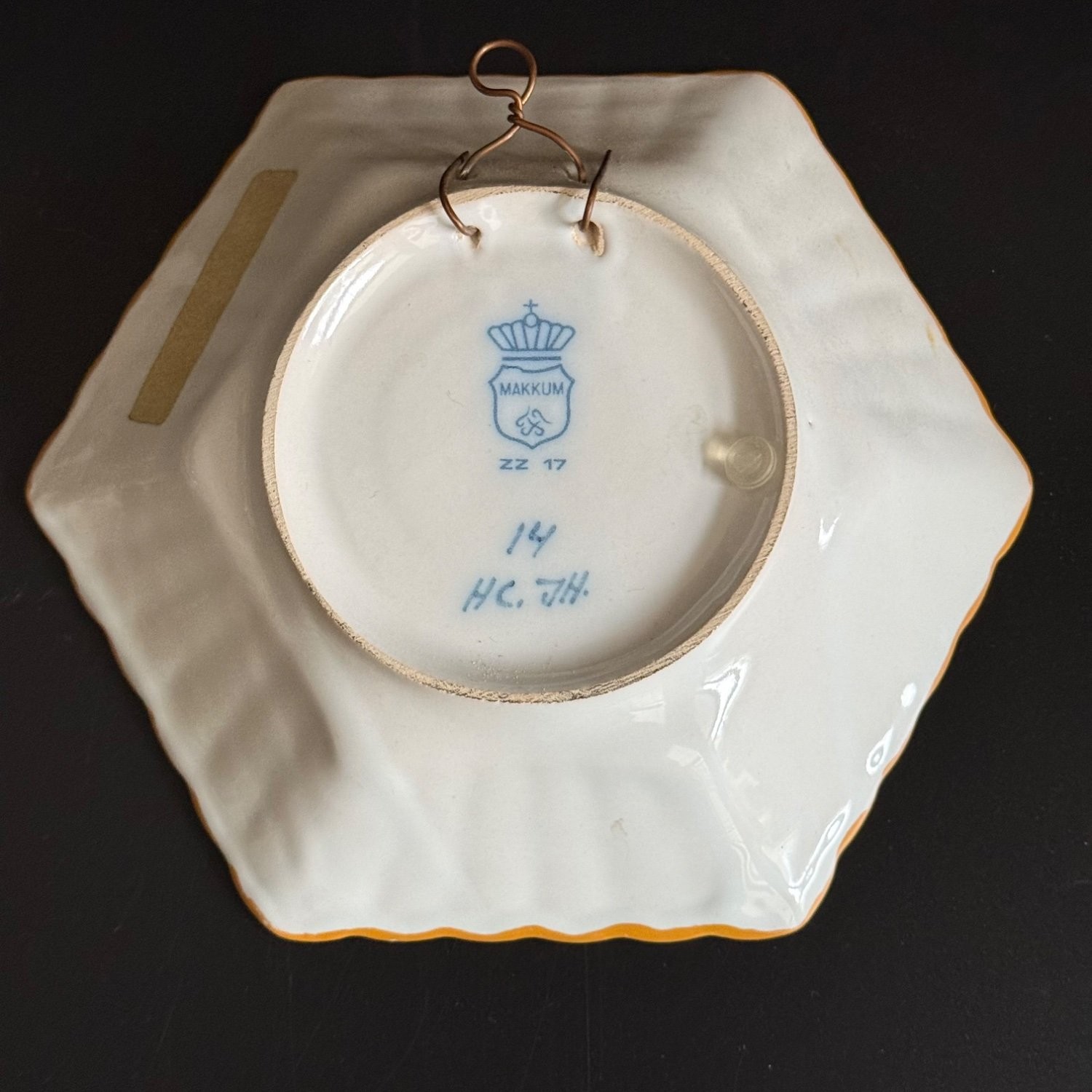 Antique Royal Tichelaar Makkum Bowls 6 Ince Floral Ceramic Hexagon Hanging