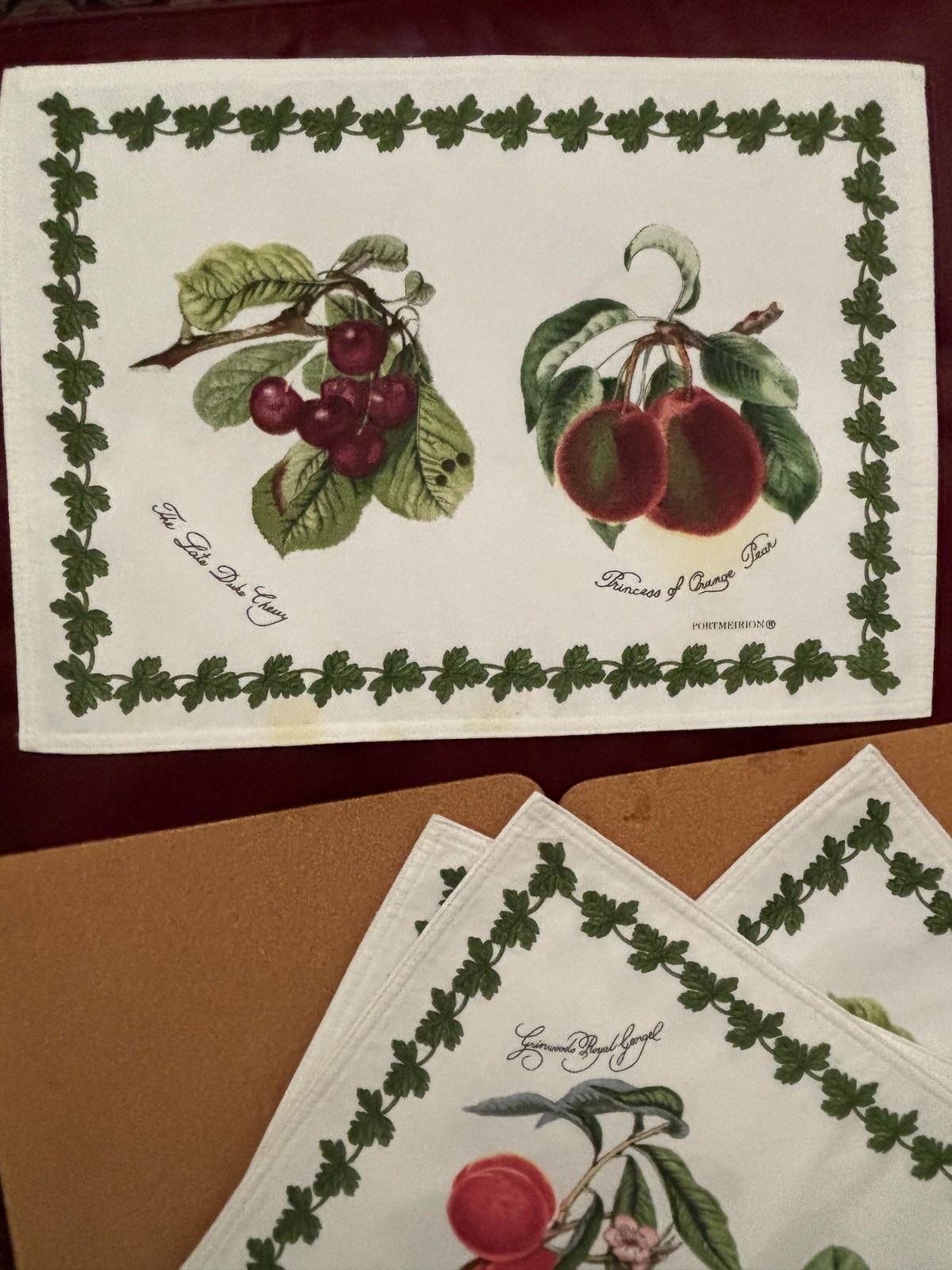 Portmeirion Pomona Set of 4 Cork & 8 Cloth Placemats