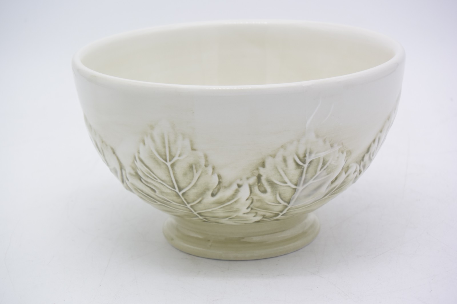 4 WILLIAMS SONOMA NAPA SAGE SOUP CEREAL BOWL 6.5″ EMBOSSED GRAPES LEAVES ~ ITALY