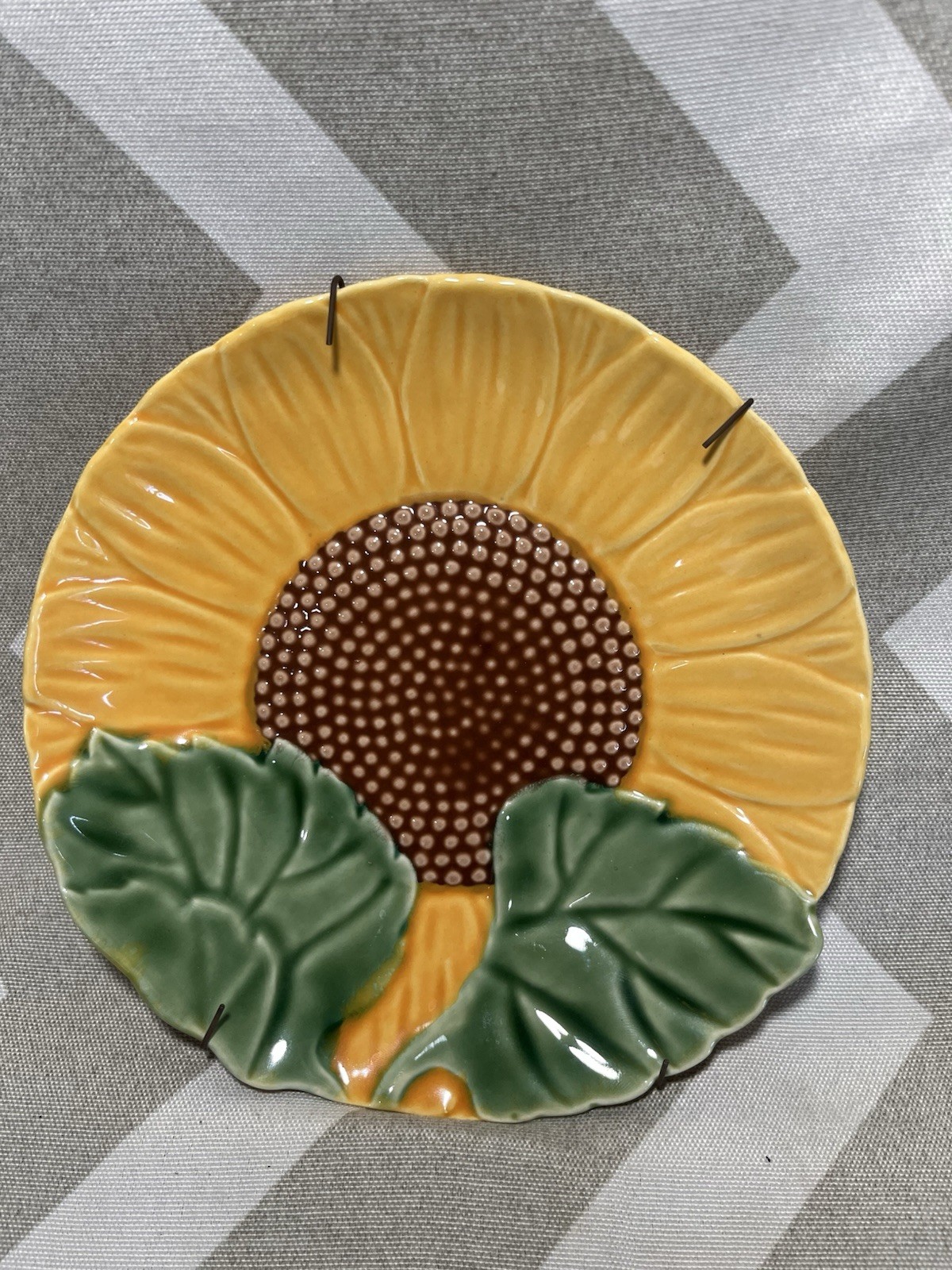 Vintage Borralho Pinheiro Portugal Sunflower Wall Plate Ceramic Hanging Decor