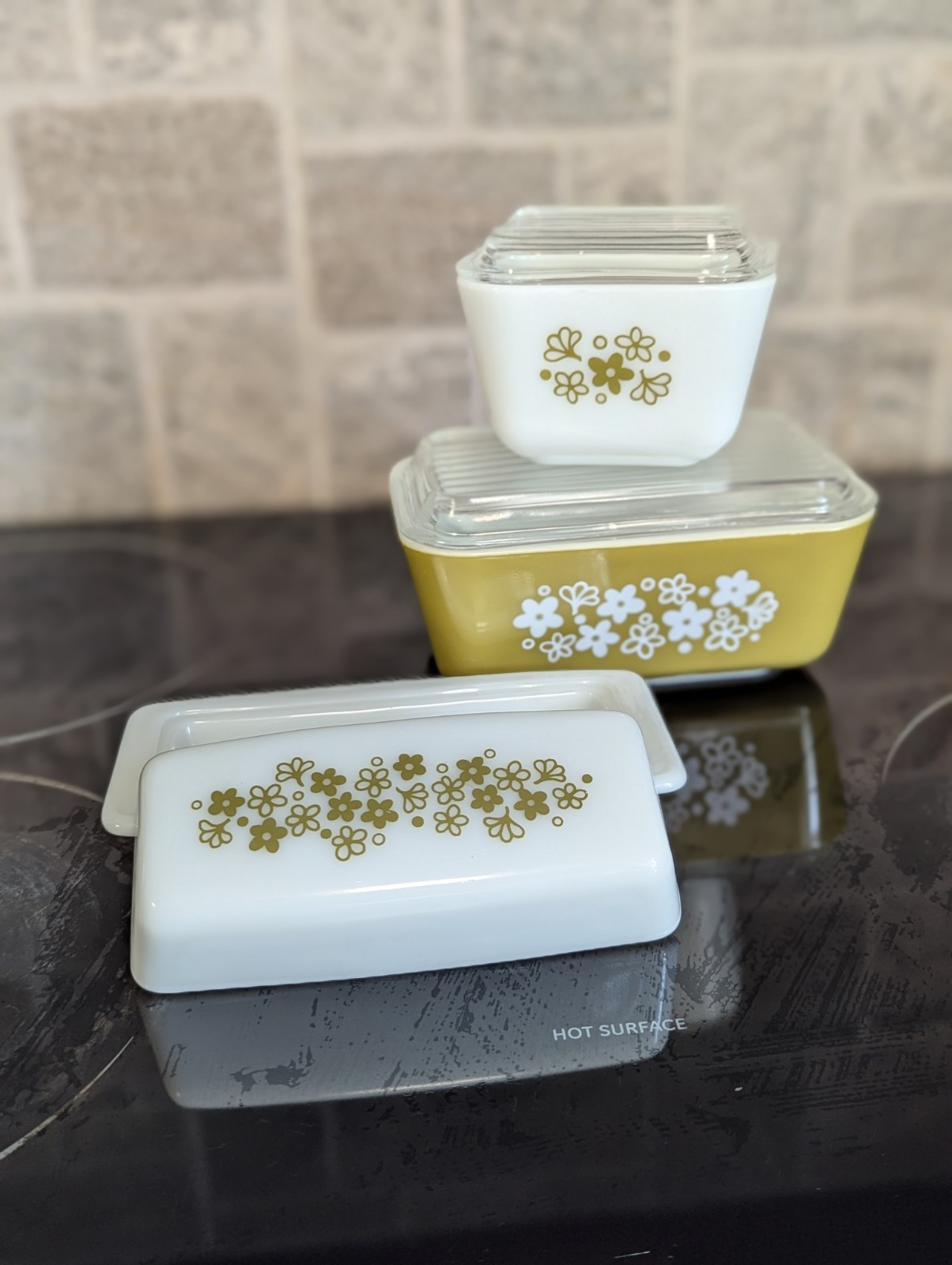 PYREX 502 501 CRAZY DAISY SPRING BLOSSOM REFRIGERATOR BITTER DISH Lot Lid Chips