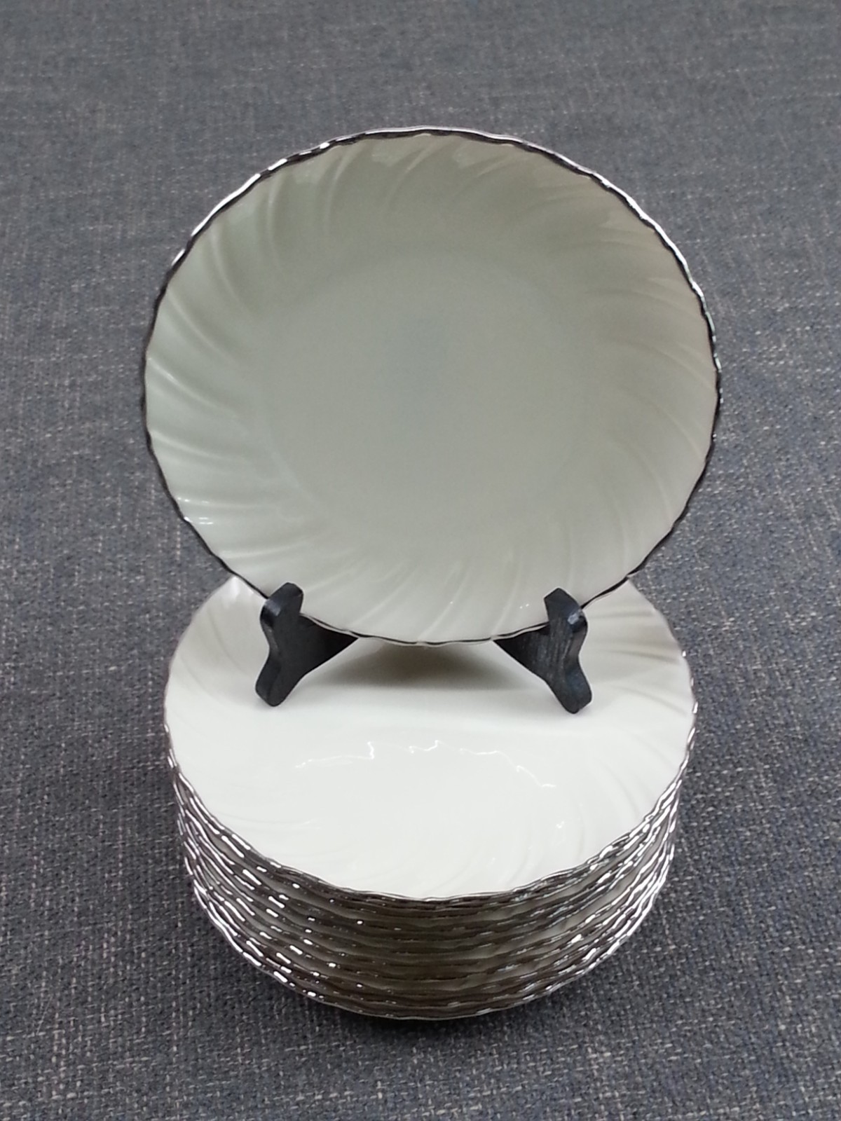 12pc Lenox Weatherly 7.75 Inch Salad Plates