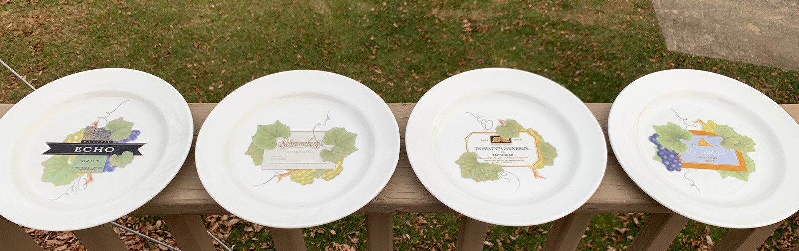 Wedgwood Vintage Collection Grand Gourmet 8 5/8”Salad Plate Bone China Vineyards