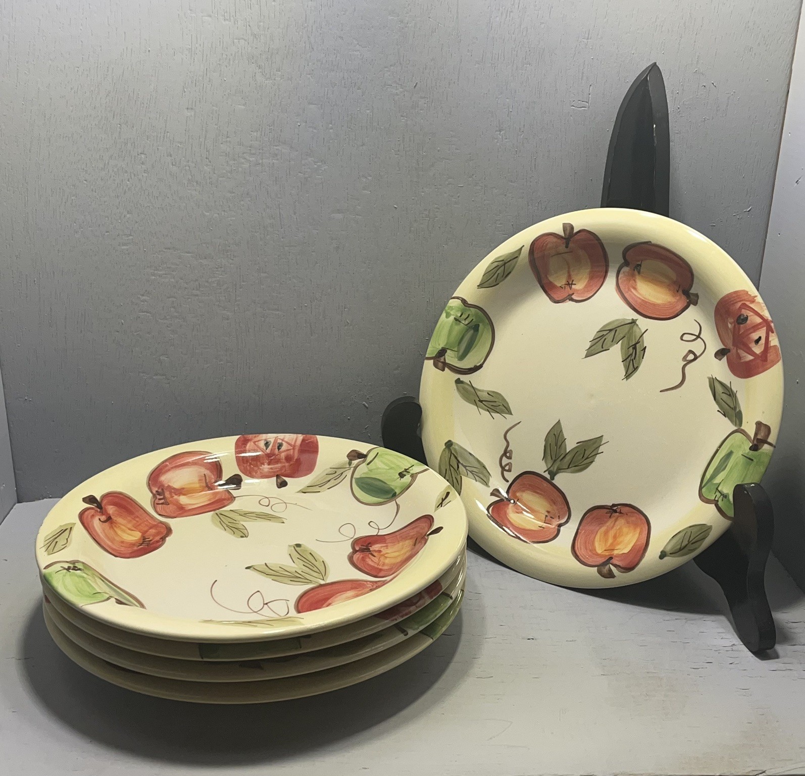 Artist’s Touch “Orchard Harmony” Collection Salad Plates 7 1/4″ – Set of 5