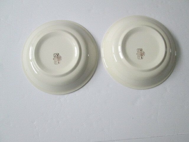 ROYAL CHINA JEANNETTE set of 2 serving-pasta bowls in cream w/ brown-blue floral