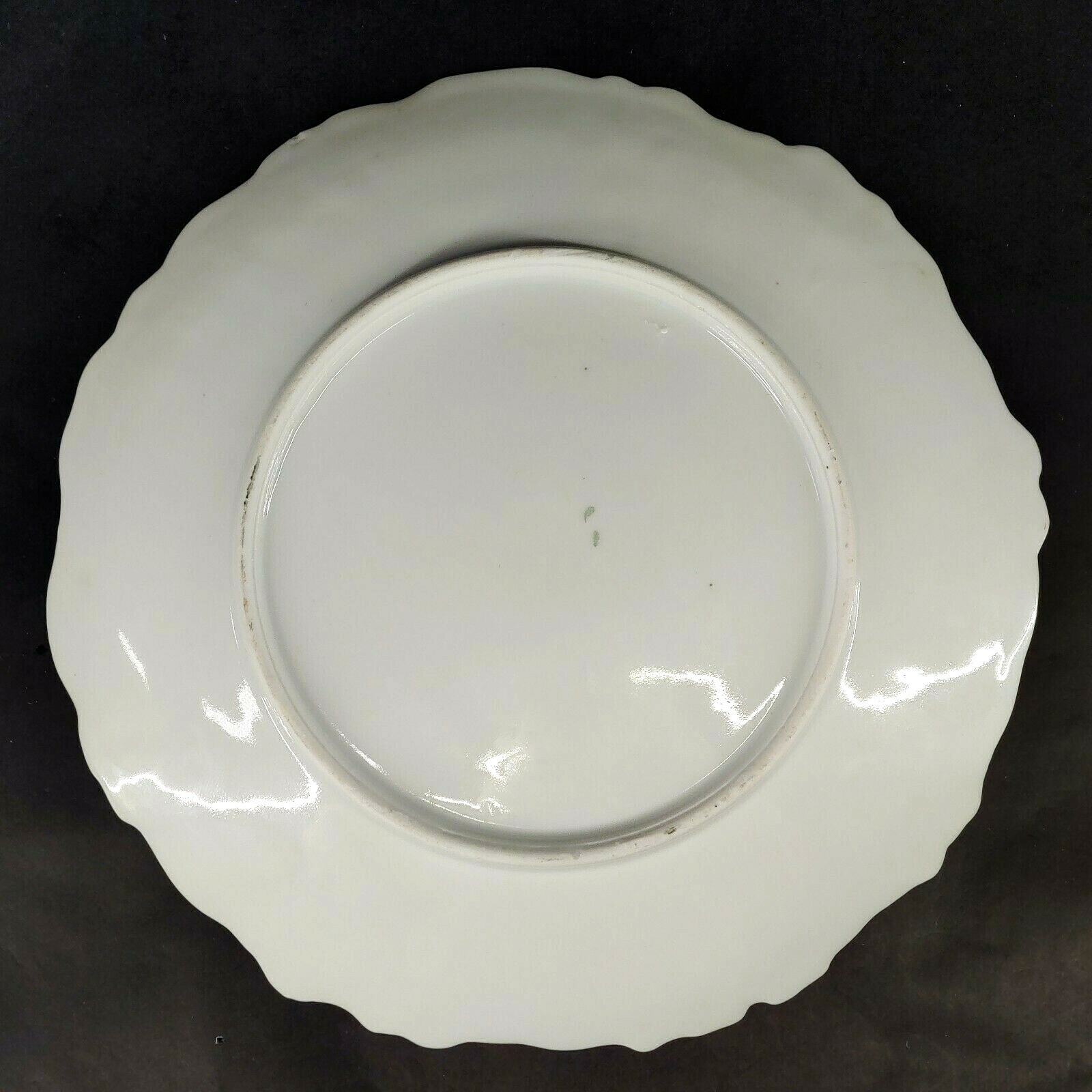 Vintage Scalloped Edge Embossed Pansies & Painted Wild Violets 8.5″ Plate u-15G