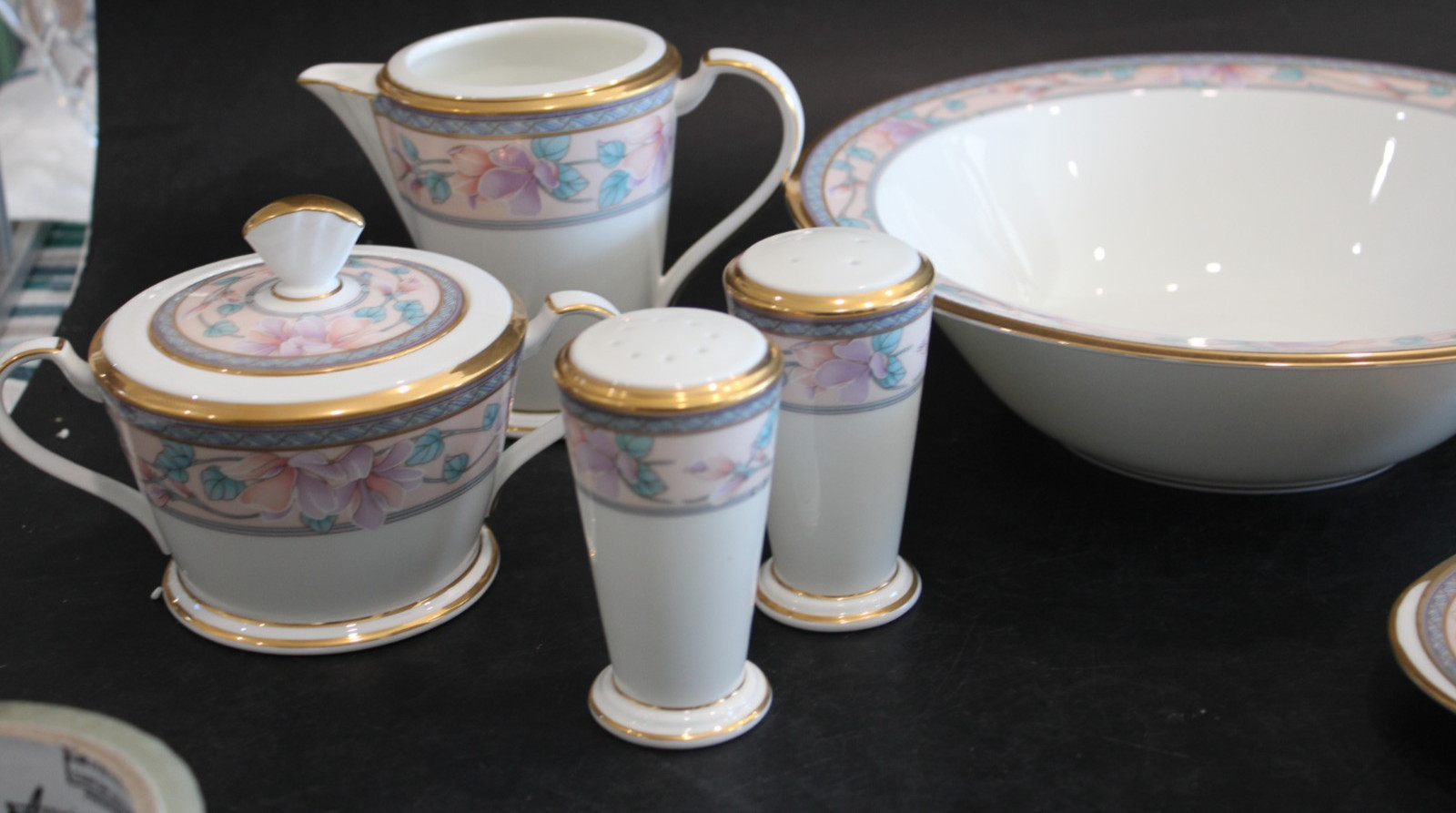 Noritake Embassy Suite Gravy boat, Round & Oval bowl, Creamer, Sugar S & P