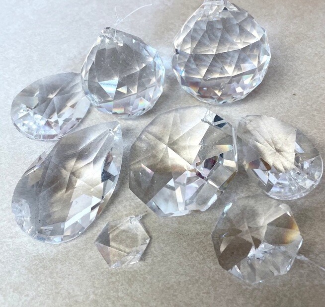 Window crystal pendant with many facets of diamond cutting process beautiful 8pc