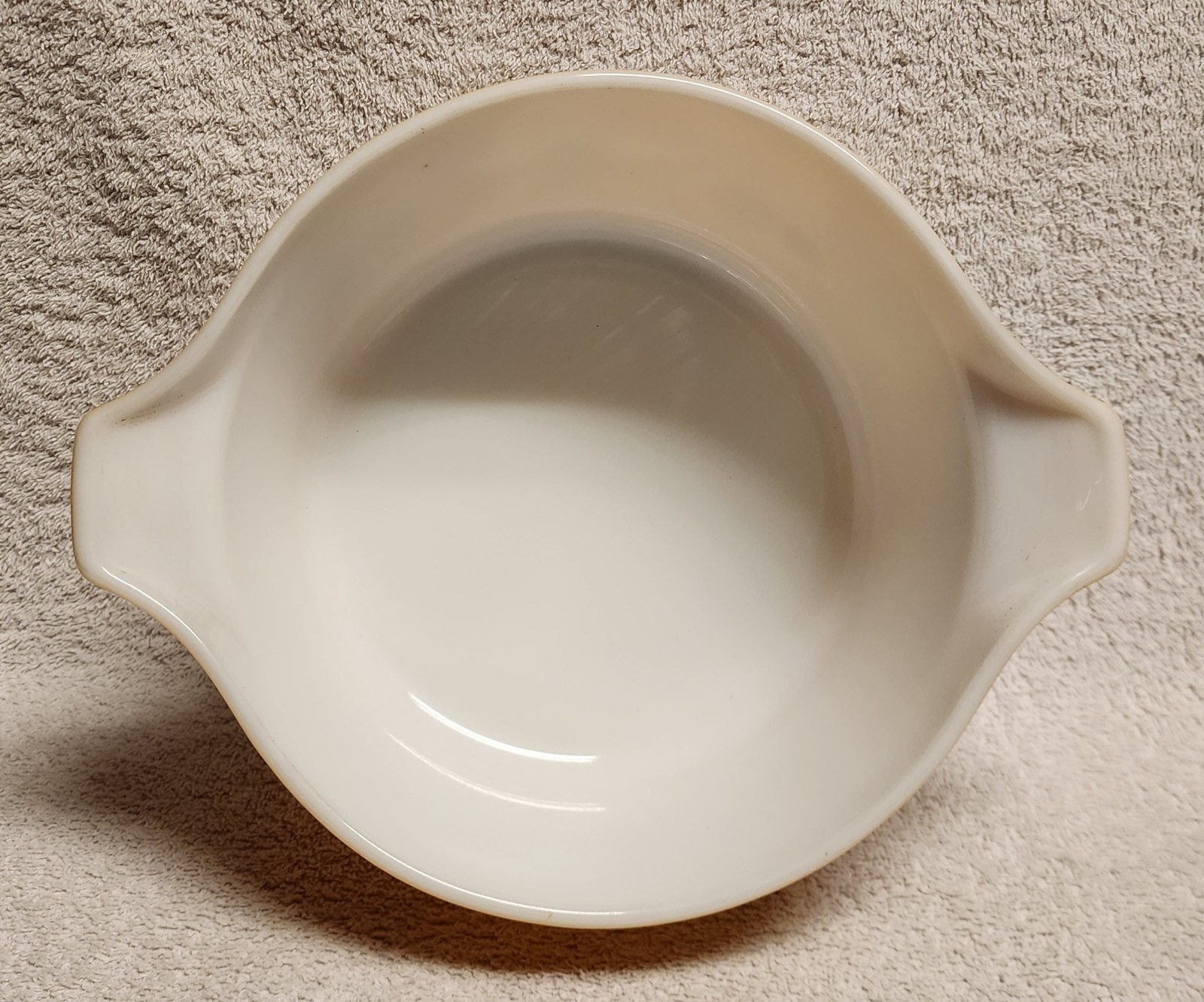 Pyrex Vintage Butterfly Gold 2.5 Quart Casserole Dish No Lid 475-B