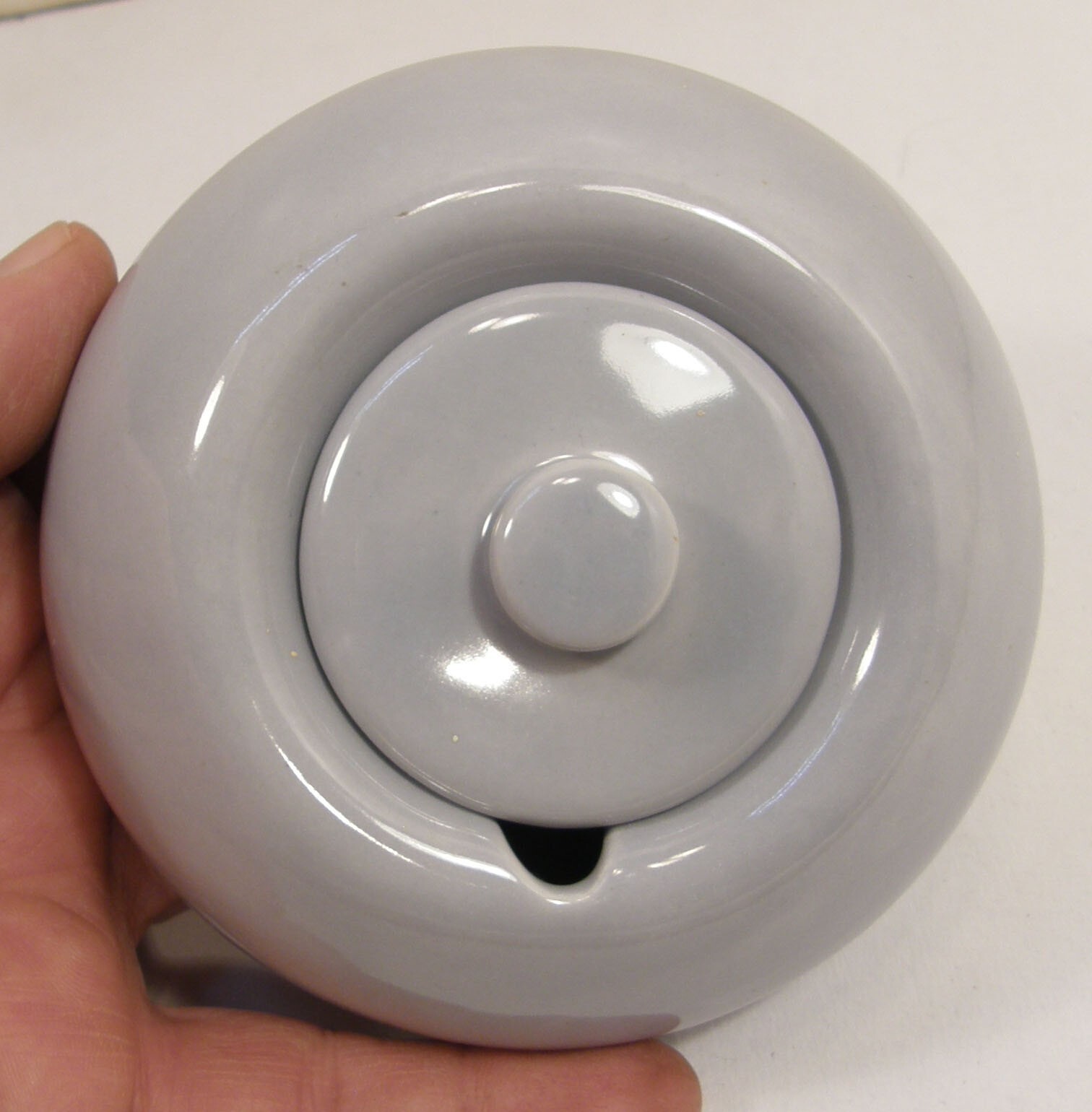 VINTAGE MCM HOLLYDALE CALIFORNIA POTTERY MALIBU MODERN GRAY SUGAR BOWL & LID