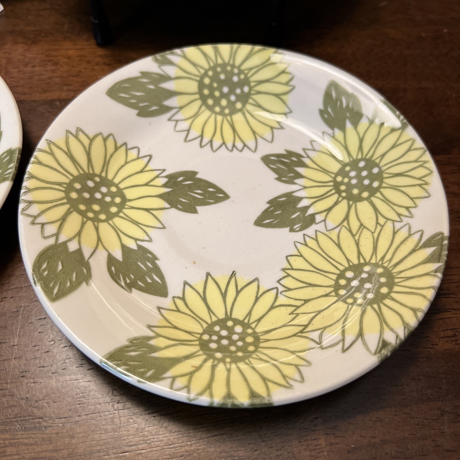 🌻 Vintage Sunshine ROYAL CHINA 6″ Saucers Sunflower Pattern 🌻70’s