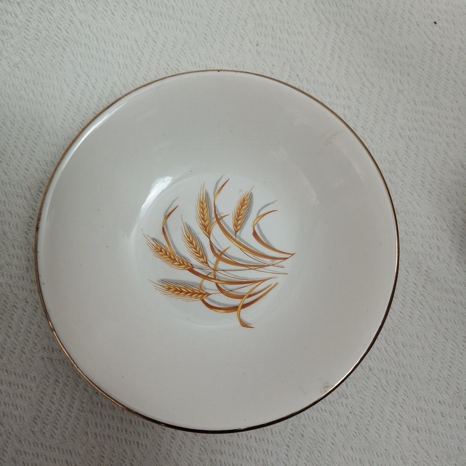 Golden Wheat Dish Set by Homer Laughlin, 16 Pieces