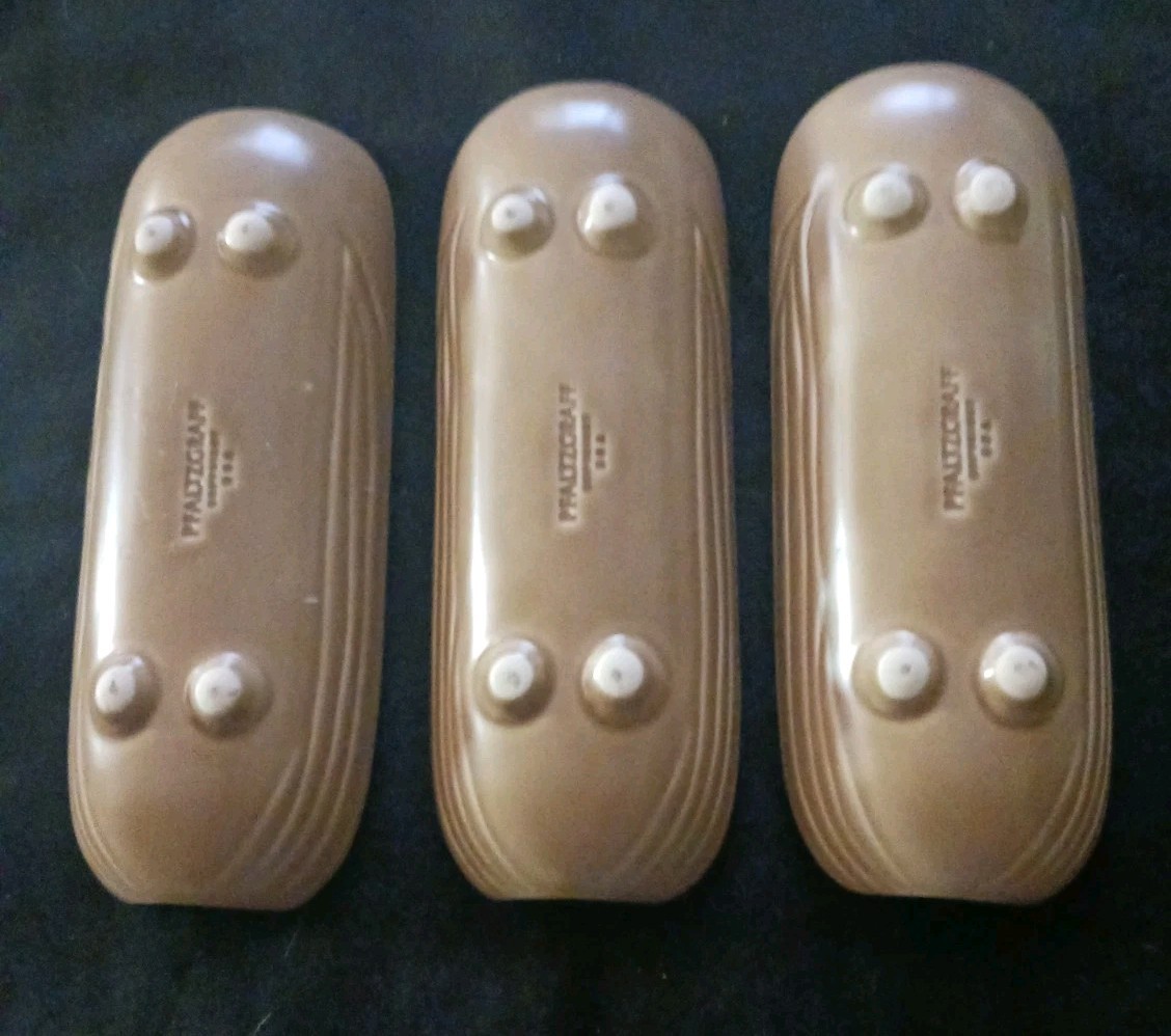 3~ Pfaltzgraff Folk Art Stoneware Corn Cob Serving Dishes(FREE SHIPPING)