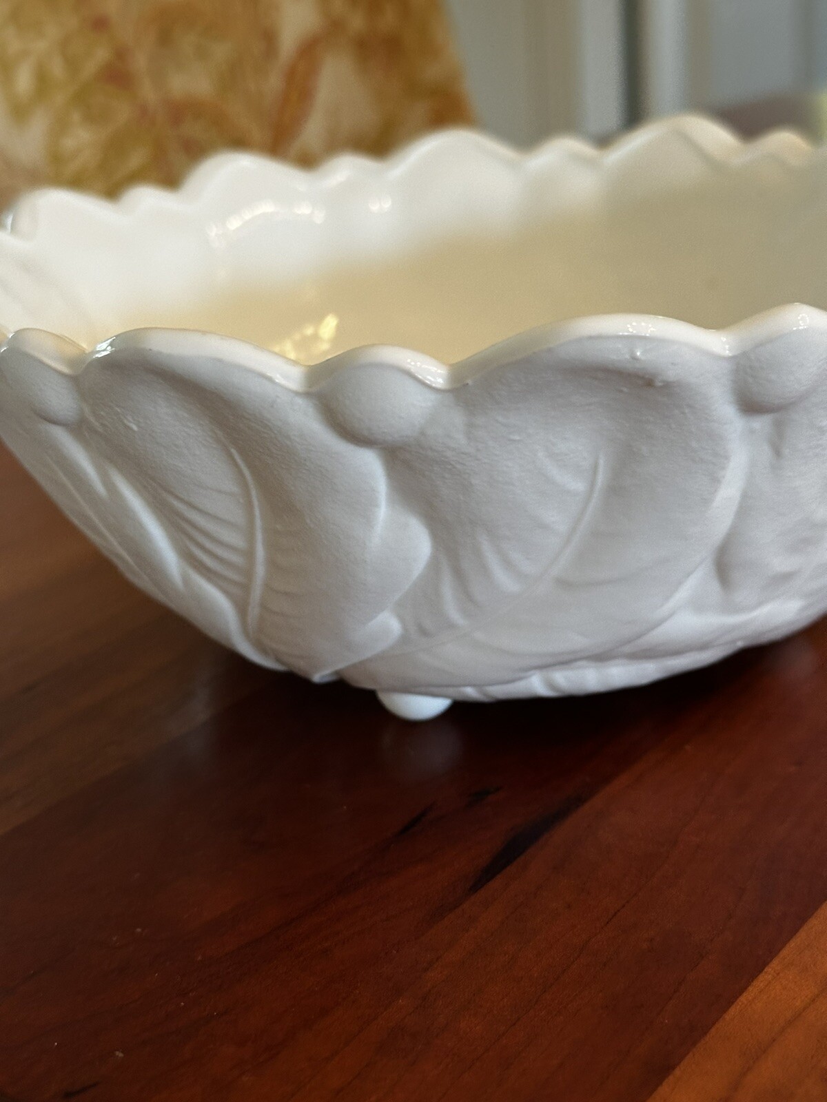 VTG Indiana Glass “Wild Rose” Milk Glass Serving/Fruit Bowl