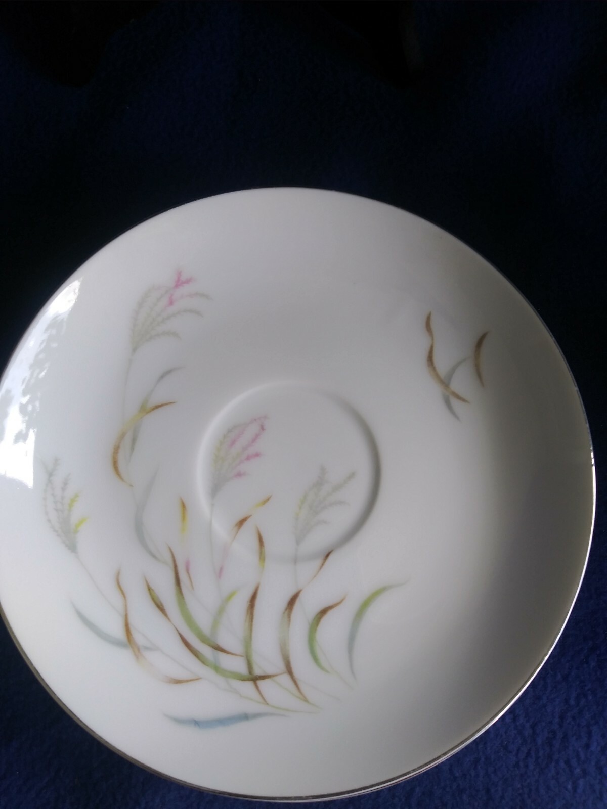 NORCREST AUTUMN BREEZE WHEAT PATTERN 4 FOOTED COFFEE CUPS  2 1/8″ & SAUCERS 6 IN