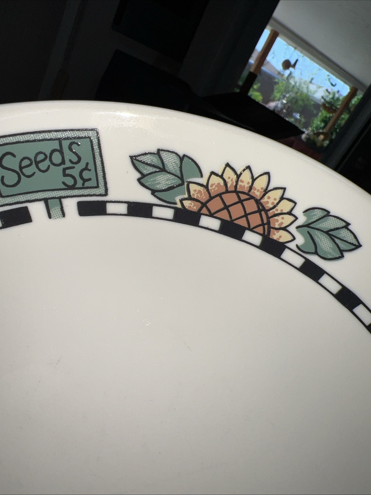 CORELLE ‘SUN BLOSSOMS’ 10.25″ DINNER PLATE SUNFLOWERS,BEES,SEEDS ON SANDSTONE