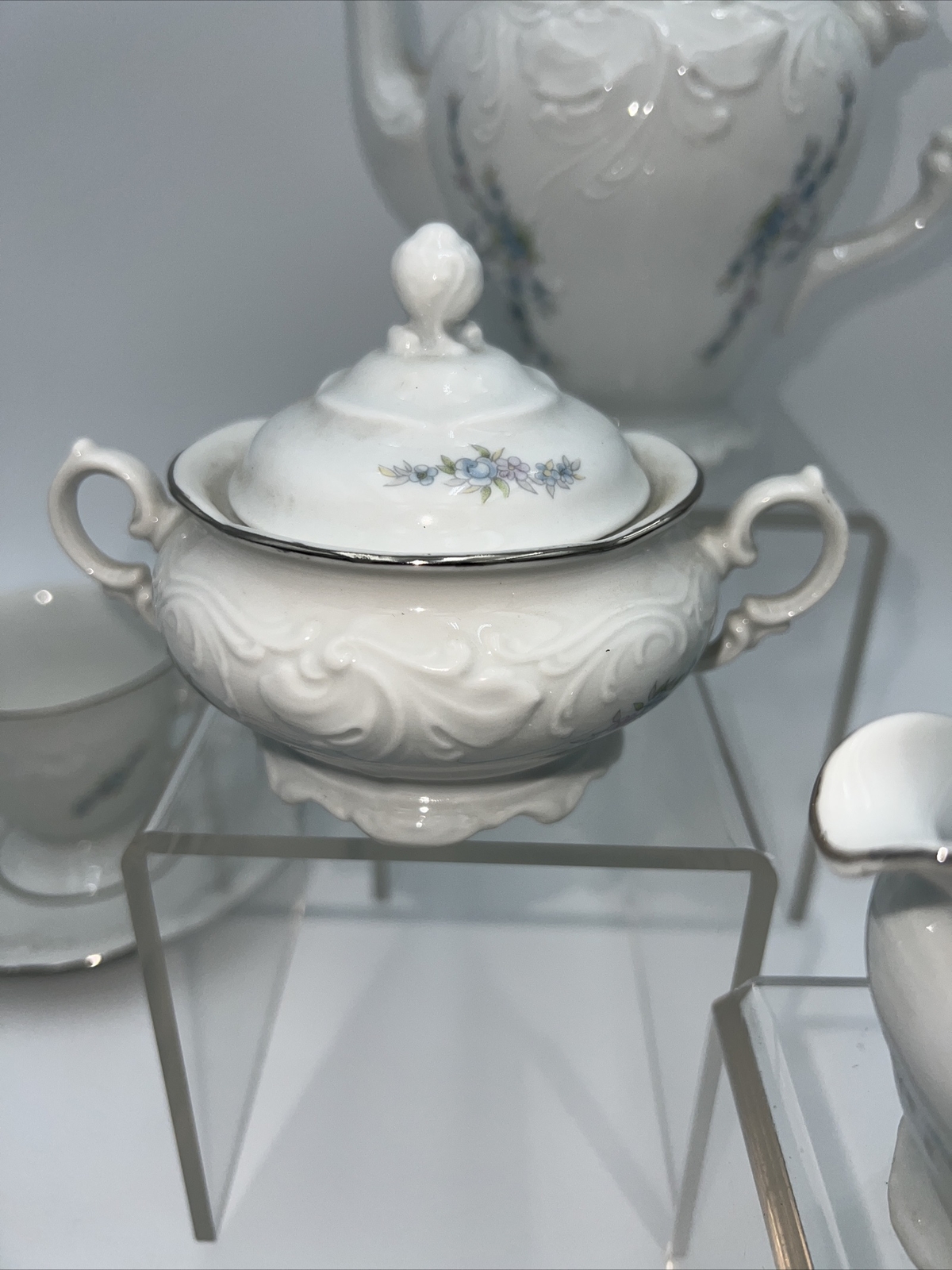 15 pc Vtg Wawel China Set made in Poland Purple Floral Cup Saucers Cream Sugar