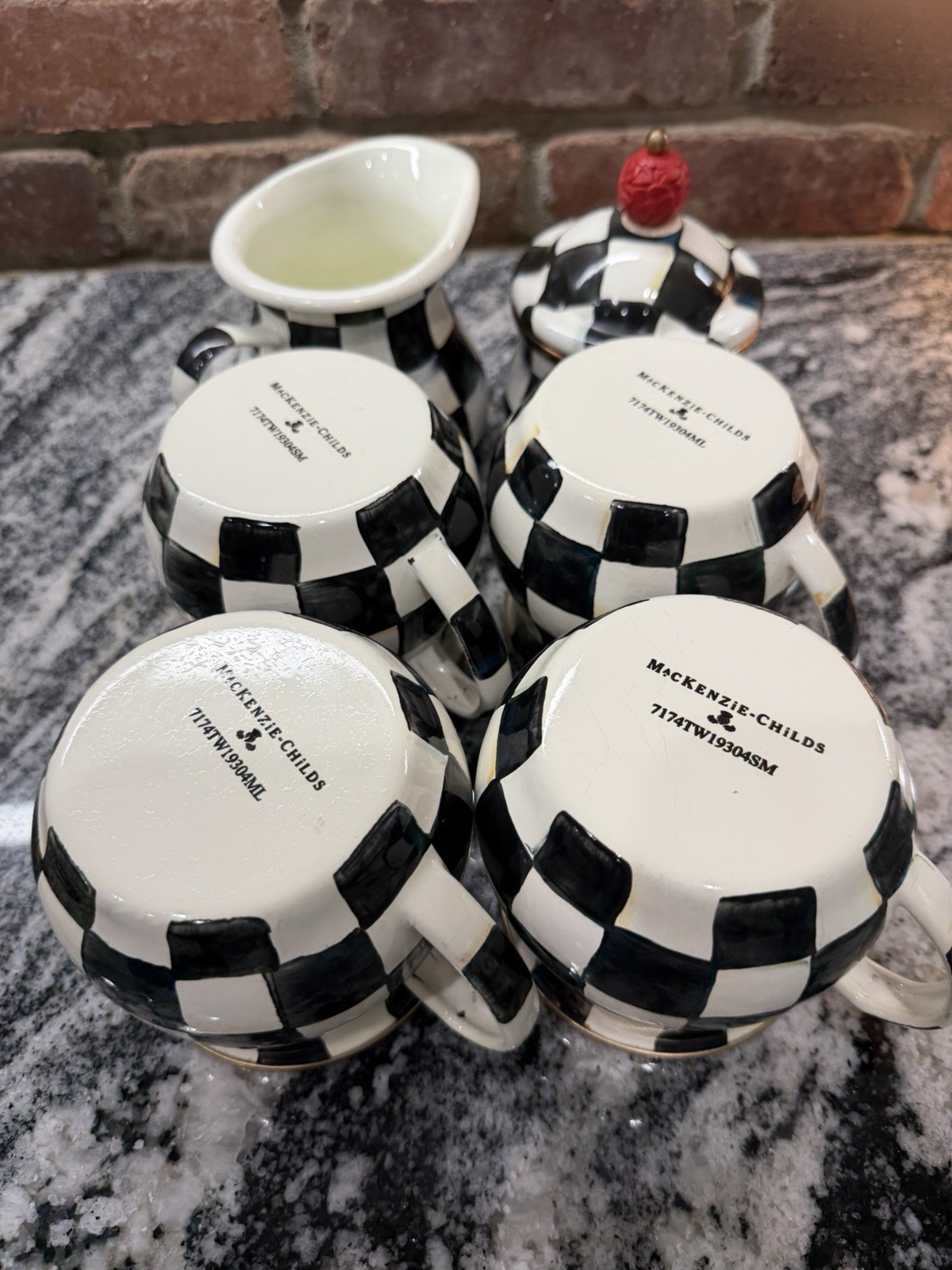 McKenzie Childs 4 Mugs And Cream And Sugar Courtly Check