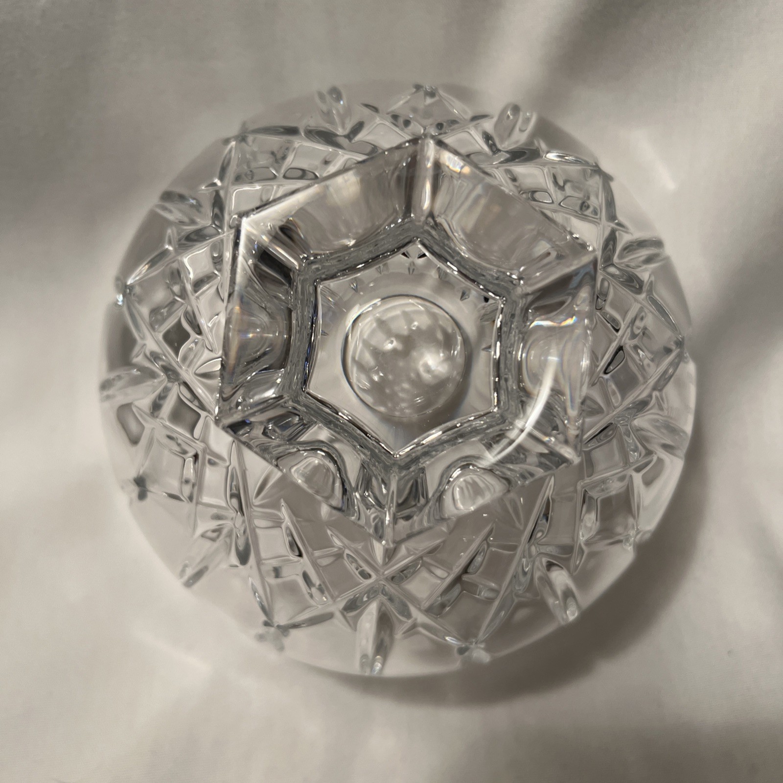 Vera Wang Fidelity Footed 6″ Crystal Bowl Vertical Cuts Wedgwood EUC