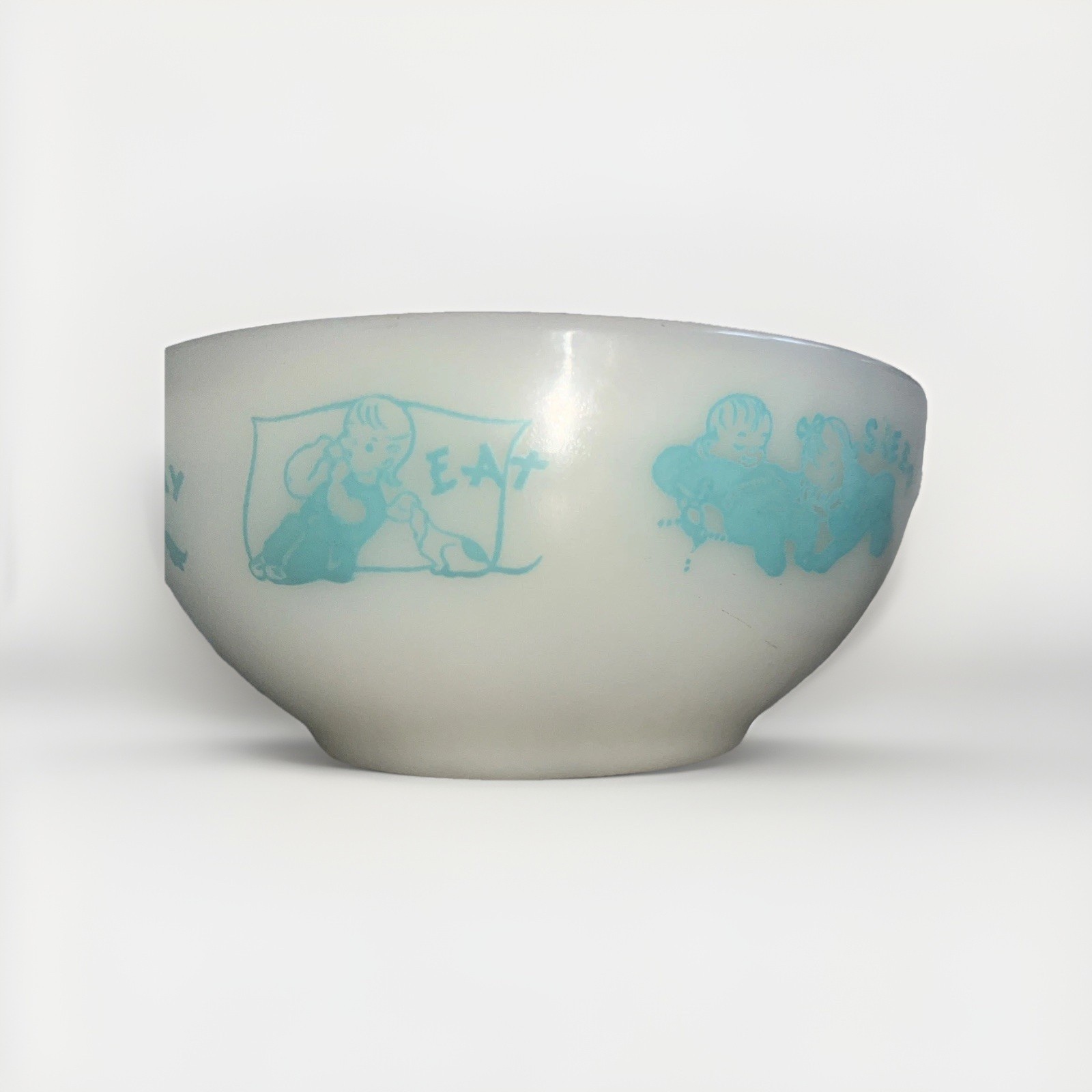 VINTAGE MILK GLASS BOWL SET-FIRE KING EAT, SLEEP, PLAY BABY&CURRIER&IVES GLASBAK