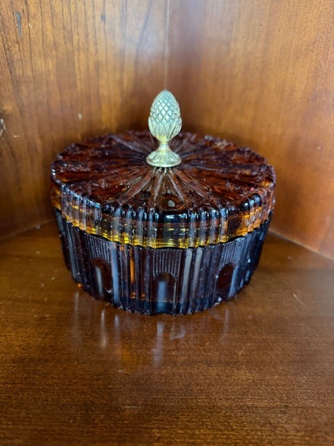 Vintage MCM Indiana Glass Amber Divided Candy Dish Metal Acorn Finial Heavy EUC