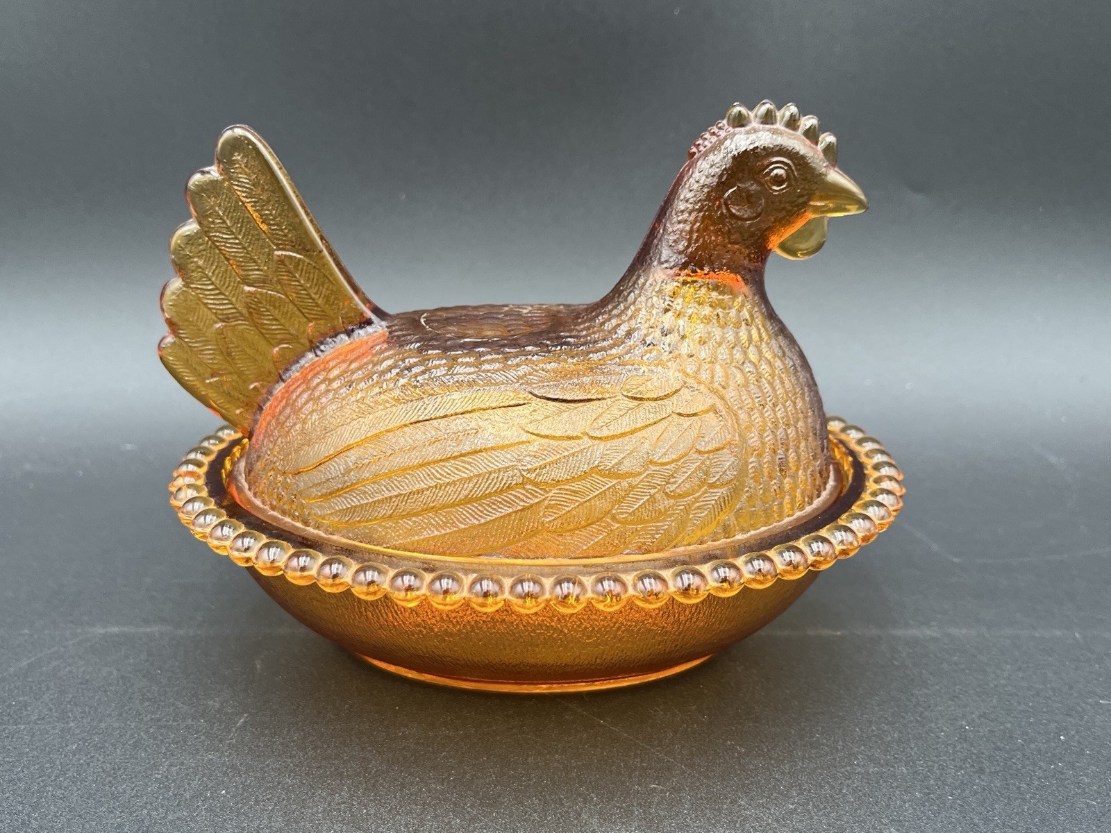 Vintage Indiana Glass Amber Hen on Nest Beaded Edge Stippled Base 7″