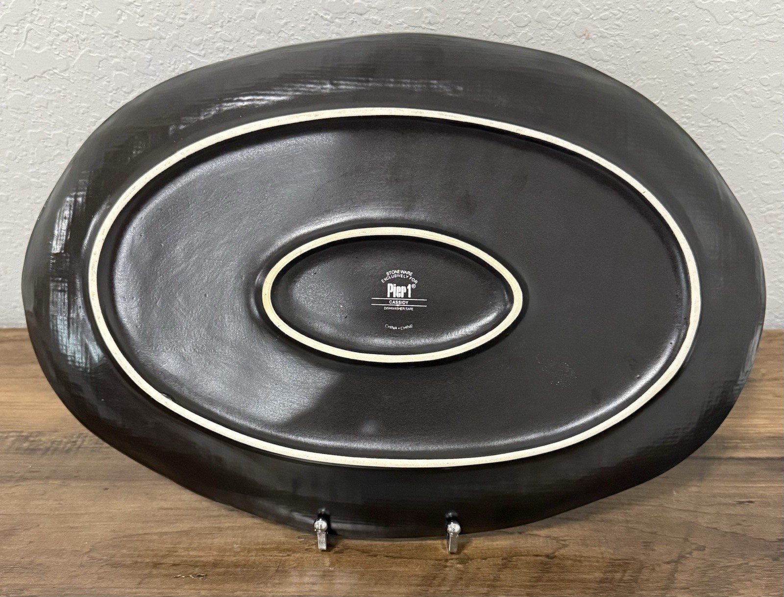 Pier 1 Imports CASSIDY Oval Serving Platter 15.5”L x 10.5”W (Retired 2019)