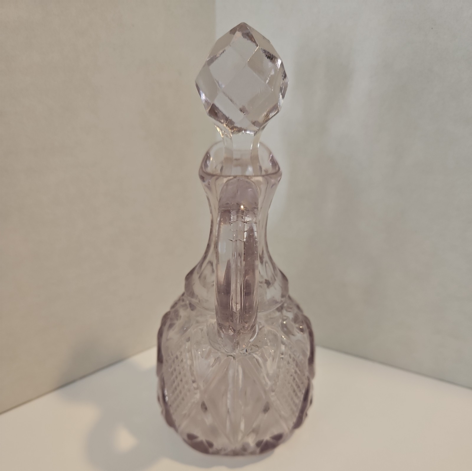 Diamond Cruet Violet Tinge #488 Ohio Flint Glass Co. Dunkirk, Indiana EAPG