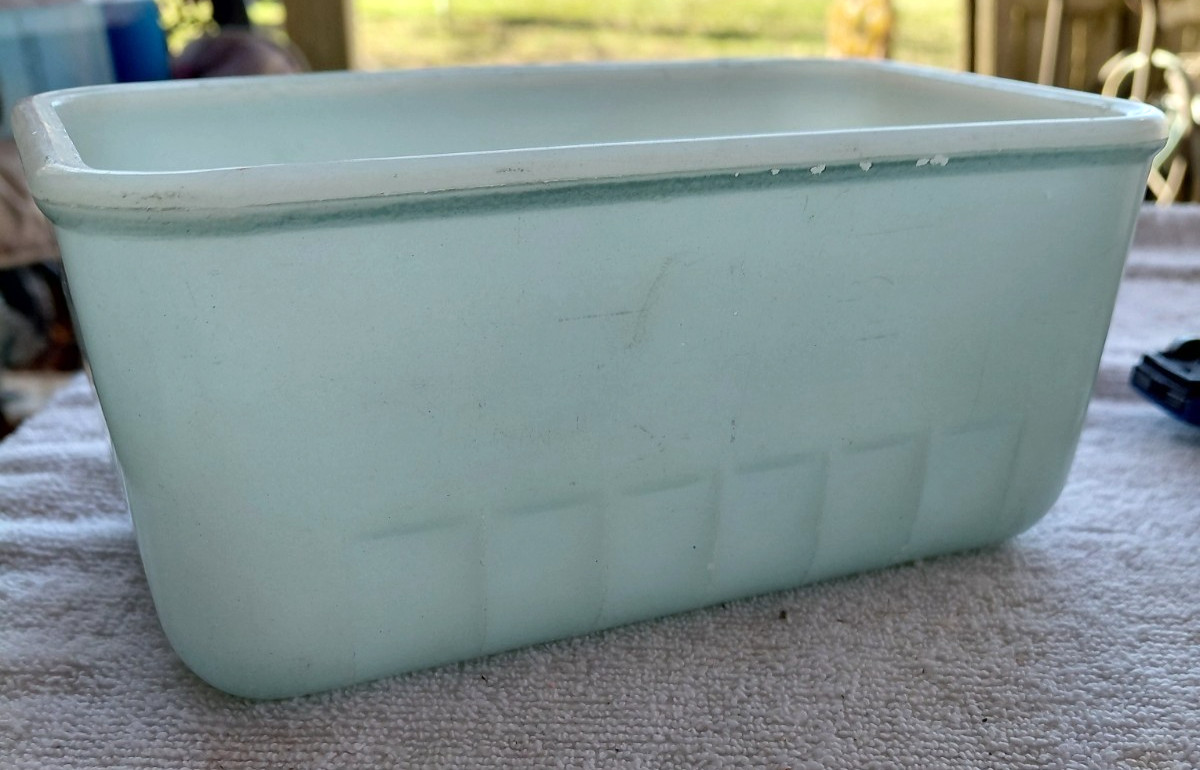 vintage turquoise glasbake refrigerator dish 6”