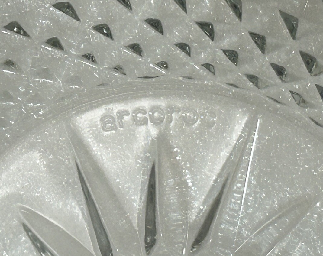 ARCOROC USA 9in Cut Glass Serving Bowl Starburst Pattern Made in USA Vintage