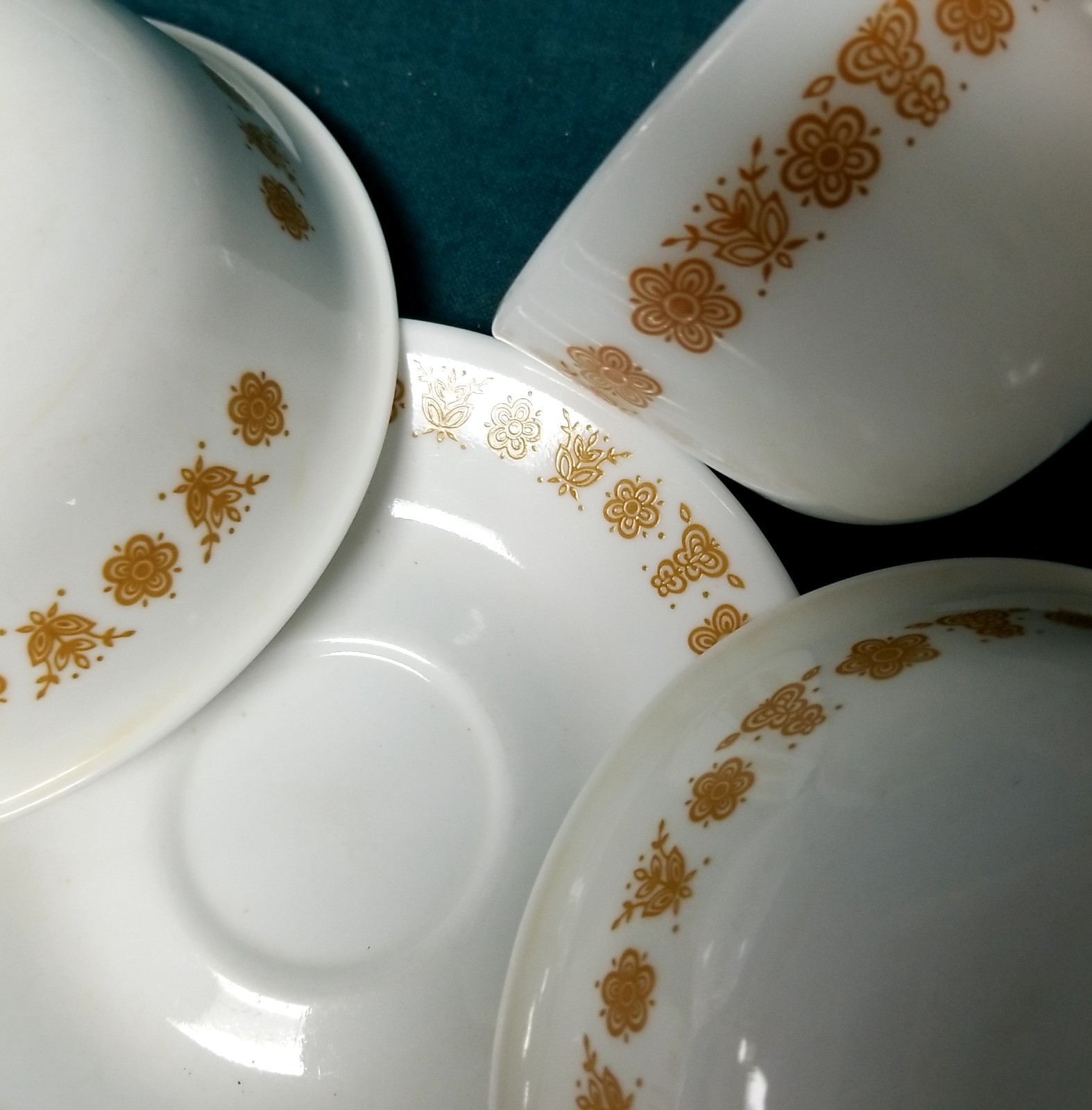 Mixed Lot Corelle by Corning Butterfly Gold Pattern Bowls Plates Cups Extras
