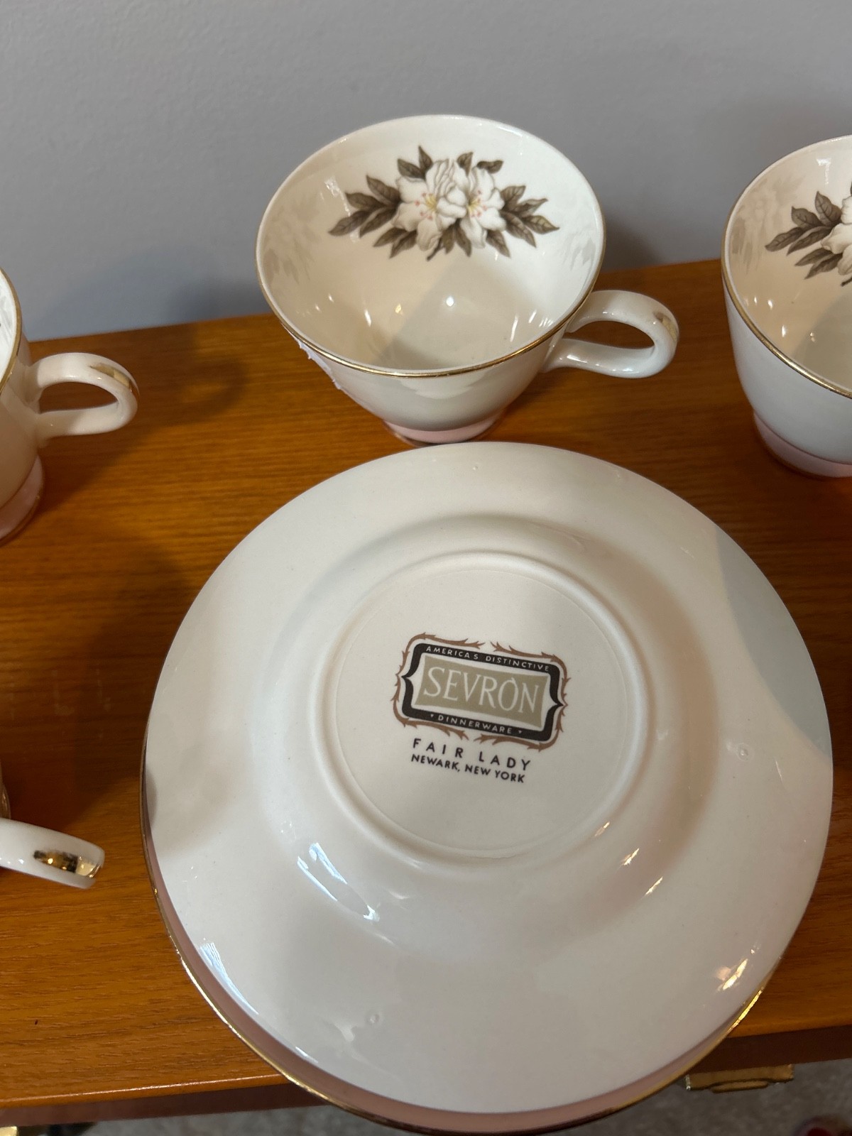 sevron 1950’s fair lady pattern 6 saucers 5 cups