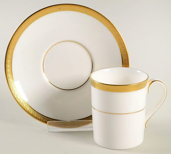 Royal Doulton “Royal Gold” dinnerware, plates, cups, serveware