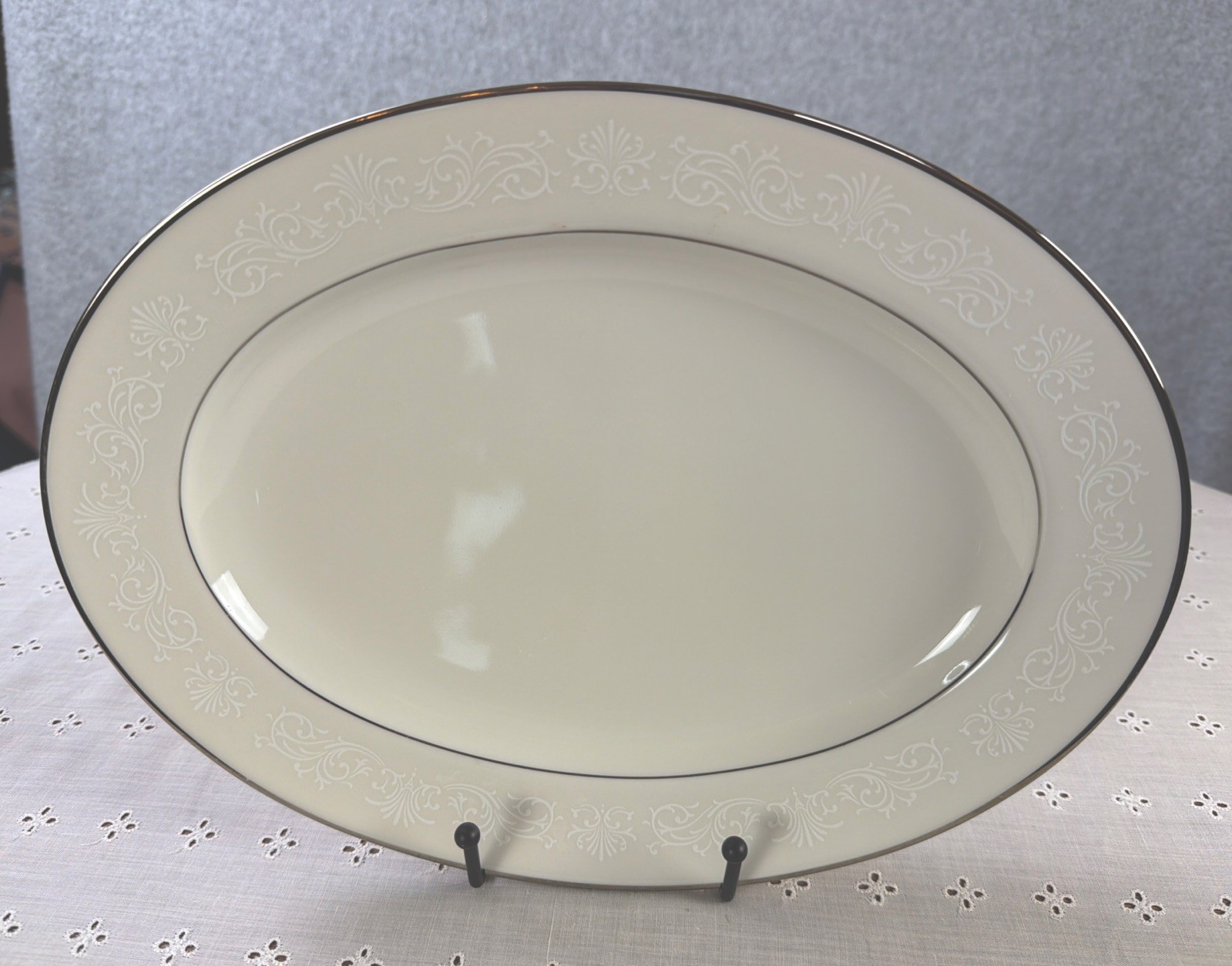Vtg Noritake Ivory China MARSEILLE Platter 11 5/8” White Floral EUC READ