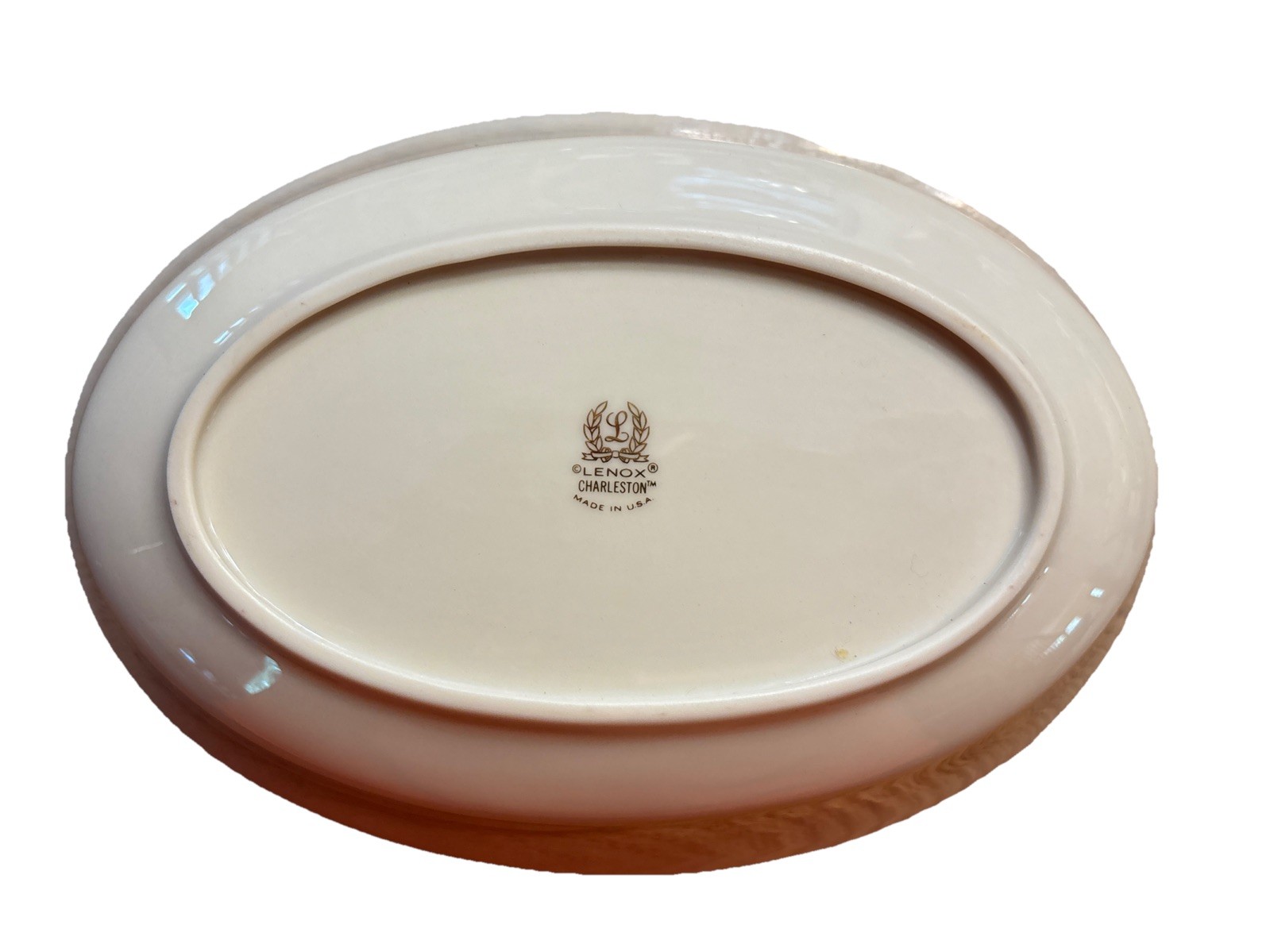 Lenox Charleston 9” x 6 1/2”Oval Serving Bowl Floral Pattern W/Platinum Trim.