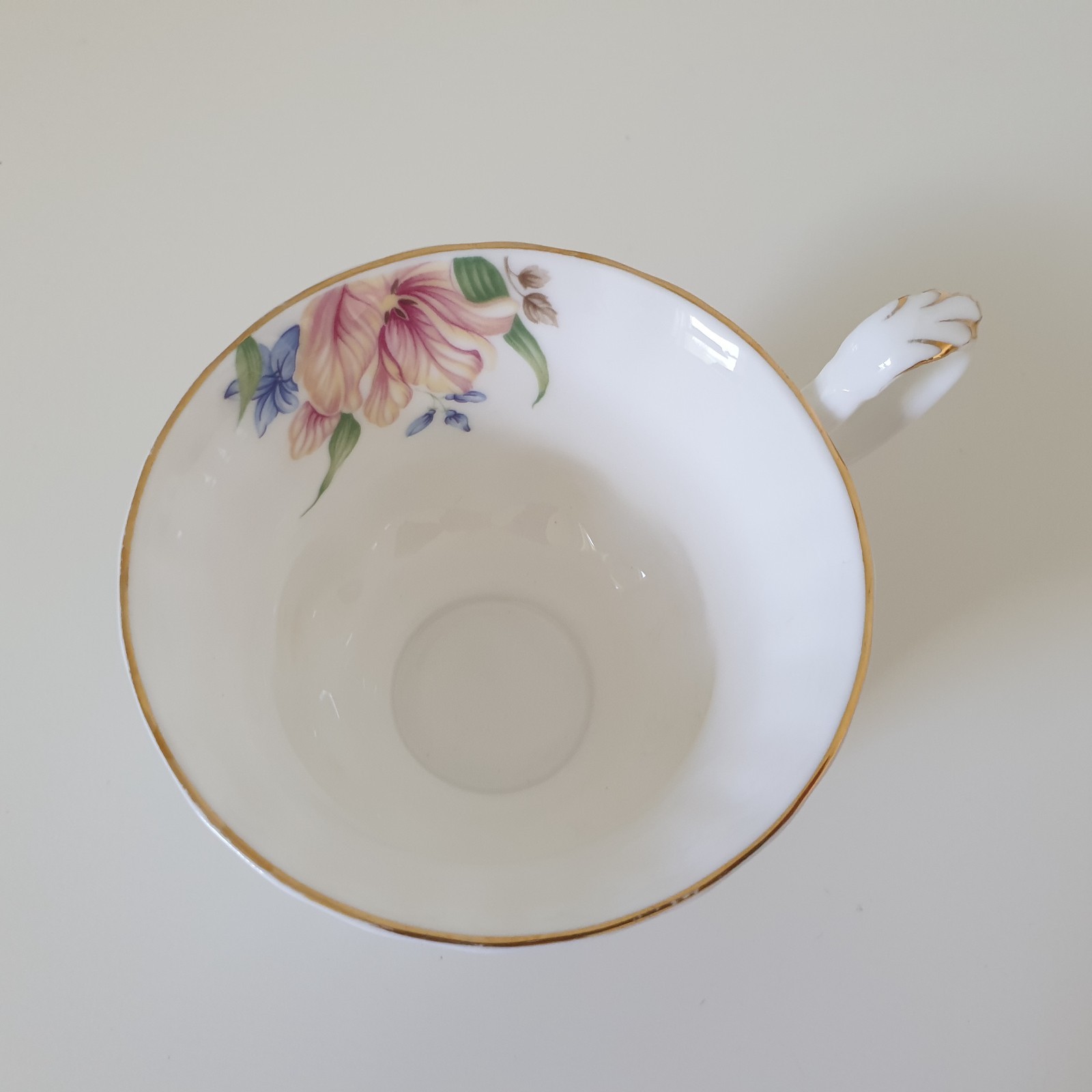 Royal Albert Beatrice Tea Cup and Saucer Set Roses Tulips Lilac 1994 Bone China