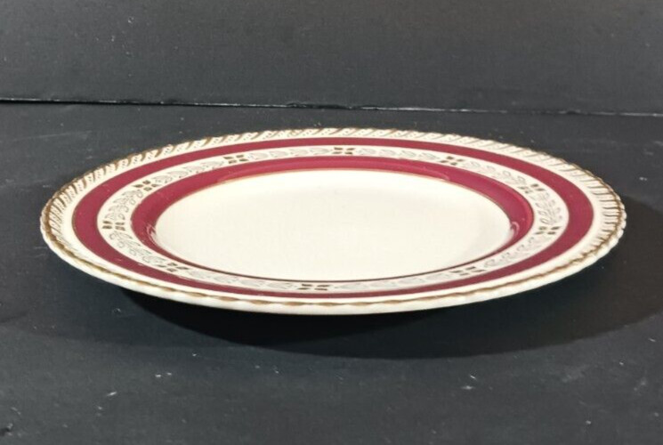 MARQUIS CROWN DUCAL BREAD & BUTTER PLATE 6 3/8 IN Gold Trim England DISCONTINUED