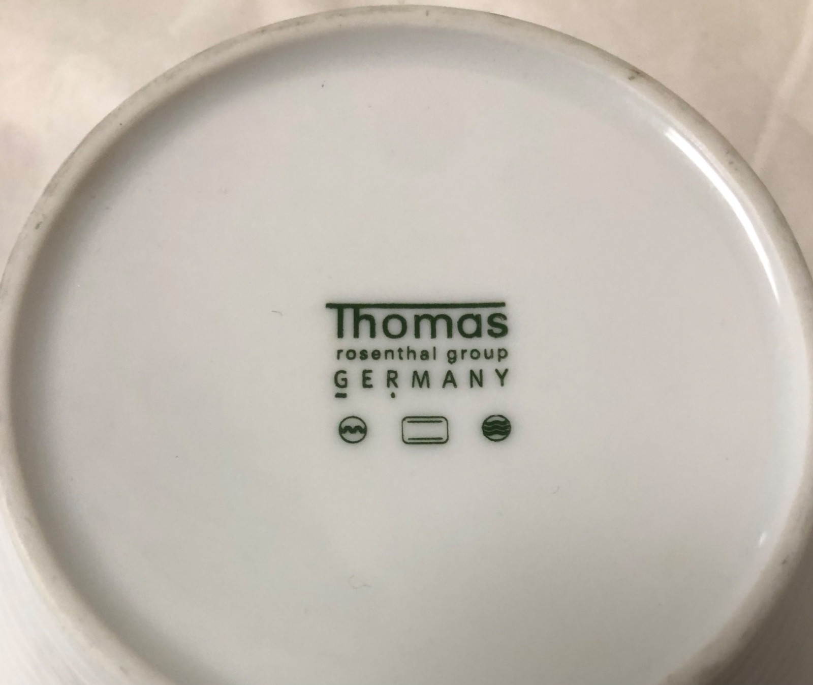 ROSENTHAL THOMAS GROUP LOFT WHITE PORCELAIN CERIAL SOUP DESSERT BOWL 5 1/4″