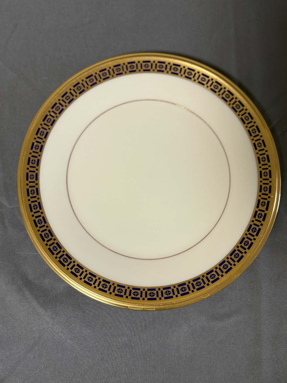 Lenox Tudor Plate 8 1/8″ Gold Blue Border Made in USA Replacement#2