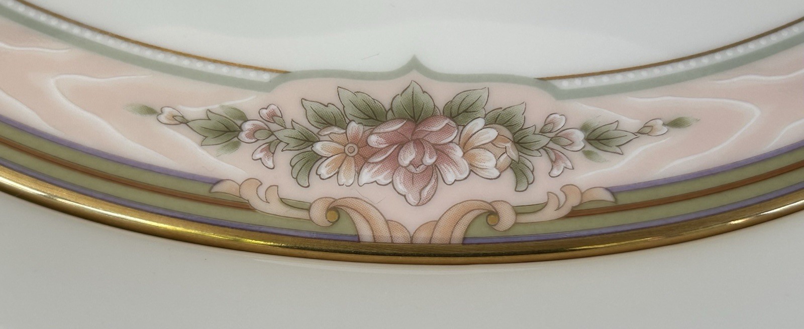 Noritake Bone China Romanticize Teapot Pot Pink Floral Band