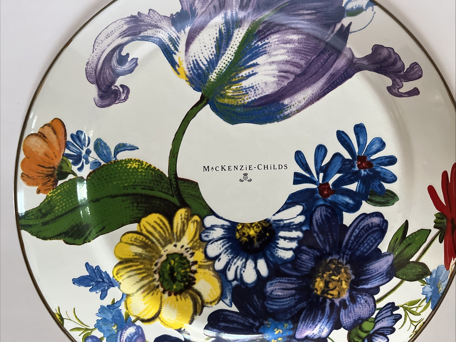 Lot Mackenzie Childs 10.25″ white flower market enamel dinner plates