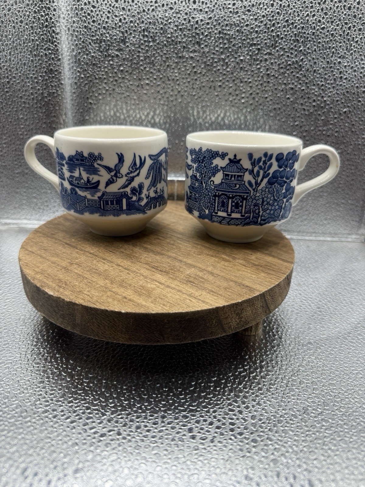 Vintage Set of 2 Churchill England Blue Willow Coffee Tea Cups