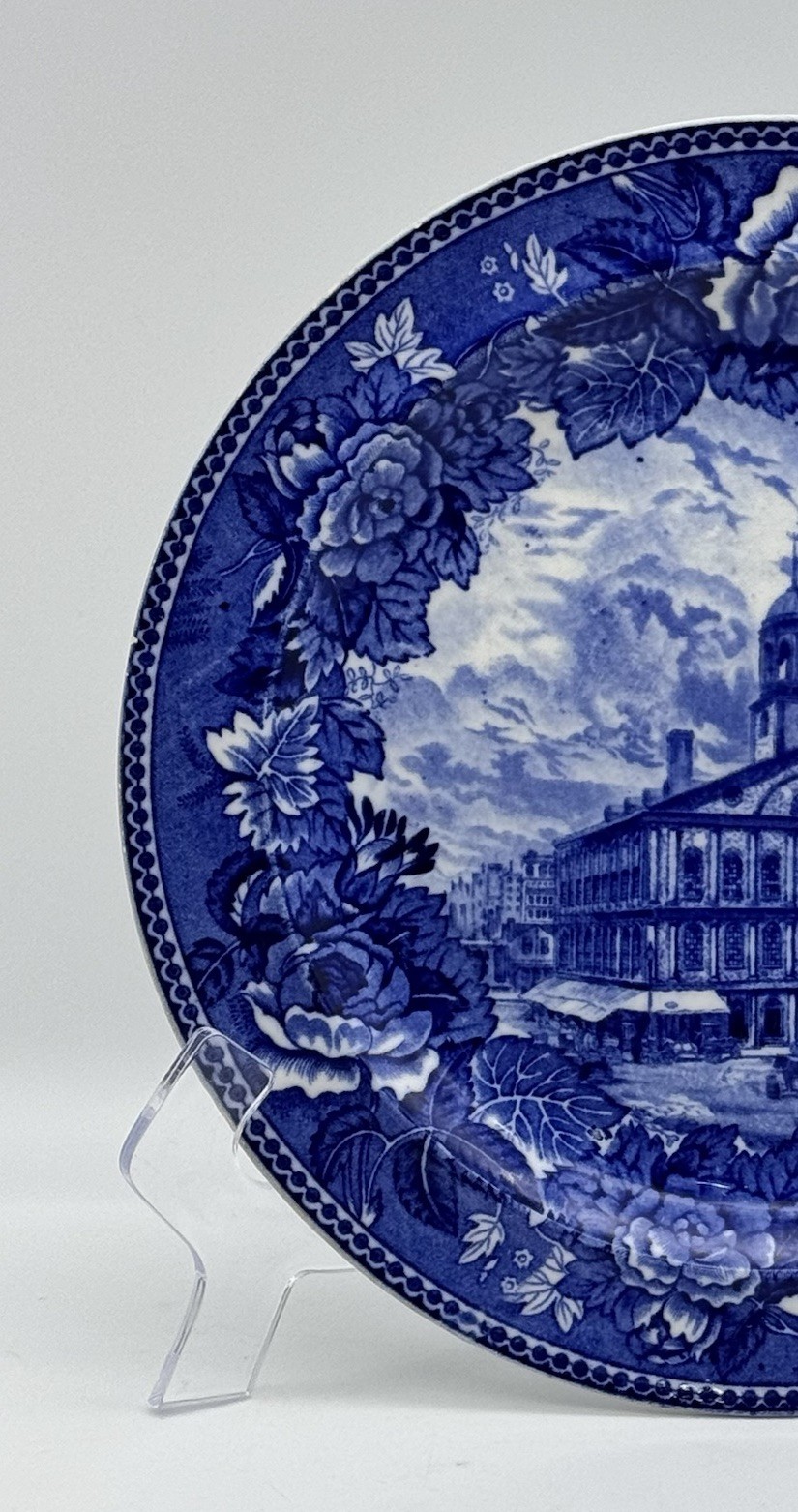 WEDGWOOD ETRURIA Faneuil Hall Blue Transferware Plate 9” England Antique Decor