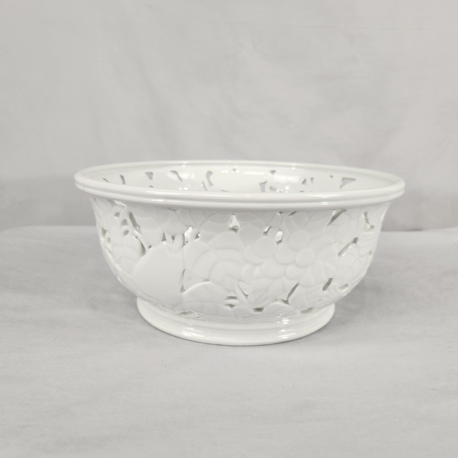 Vintage Pacific Rim Ceramic Bowl Filagree White Birds Fruit Leaves Cottage Farm